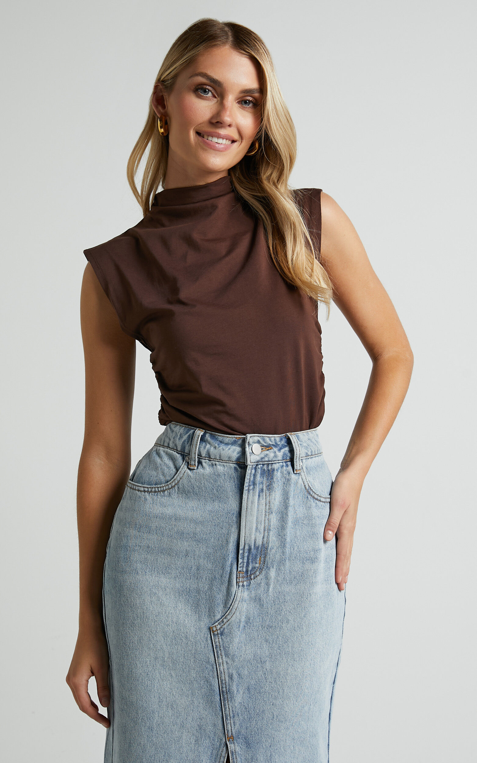 Jenner Top - High Neck Ruched Side Top in Chocolate - 06, BRN1