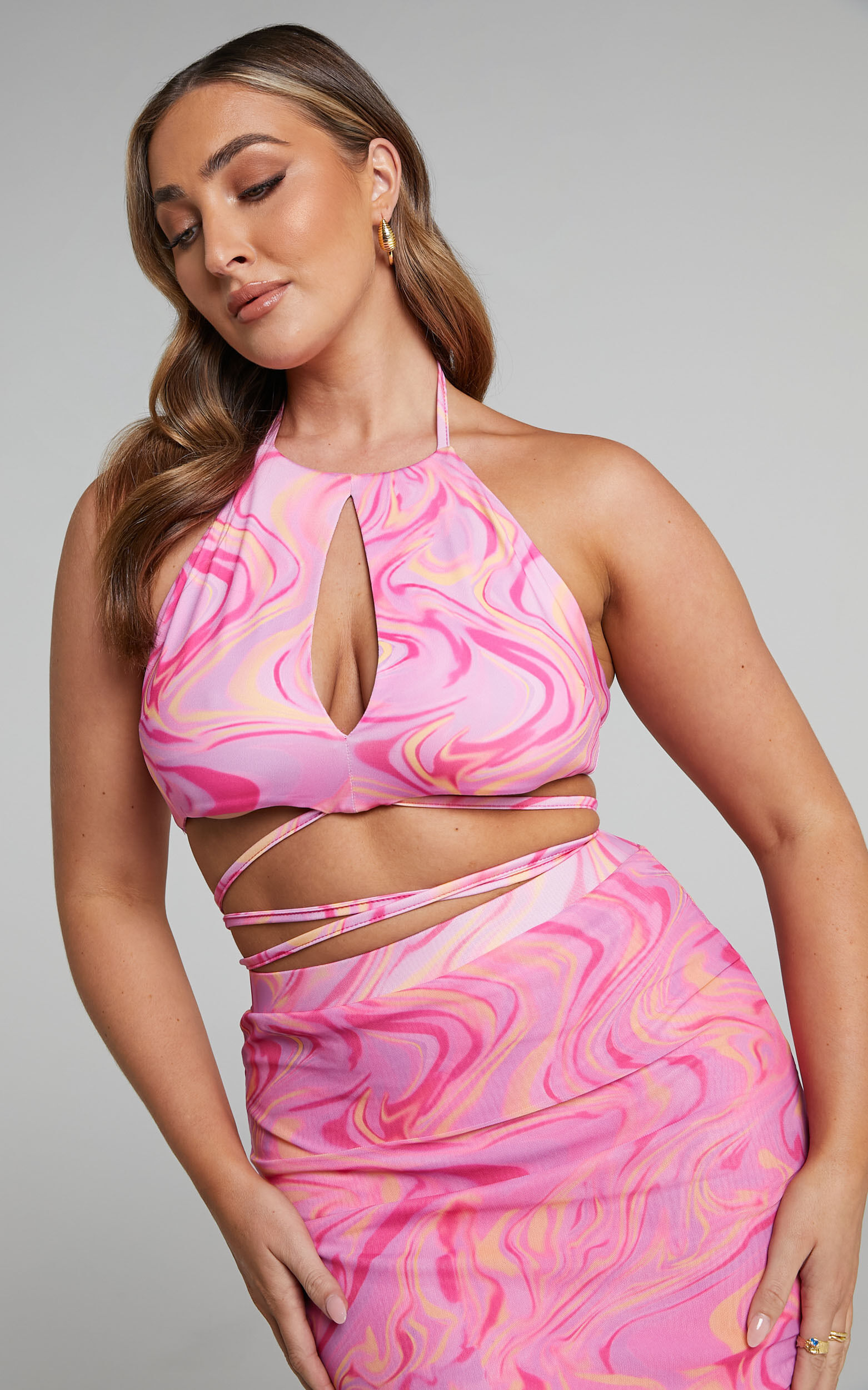 Analissa Keyhole Cutout Halter Crop Top in Pink Swirl - 06, PNK1, super-hi-res image number null