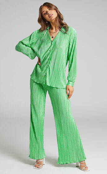 Beca Plisse Flared Pants in Bright Green