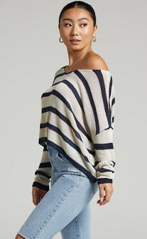 Dhani Relaxed Woven Knit Top in Navy Stripe