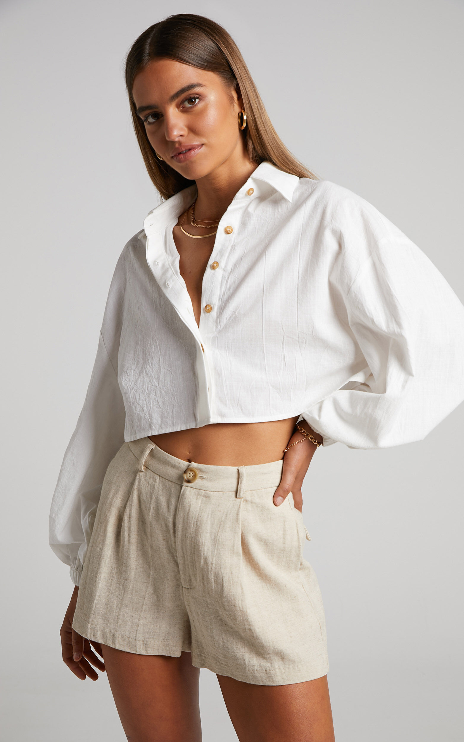 Marsha Shirt - Cropped Long Sleeve Button Up Shirt in White - 04, WHT1