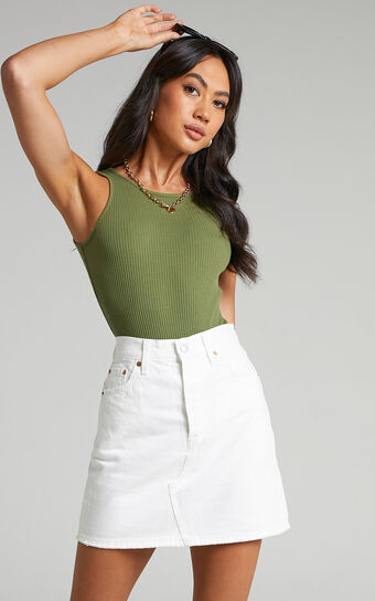 Levi's - High Rise Decon Denim Skirt in Wrong Line