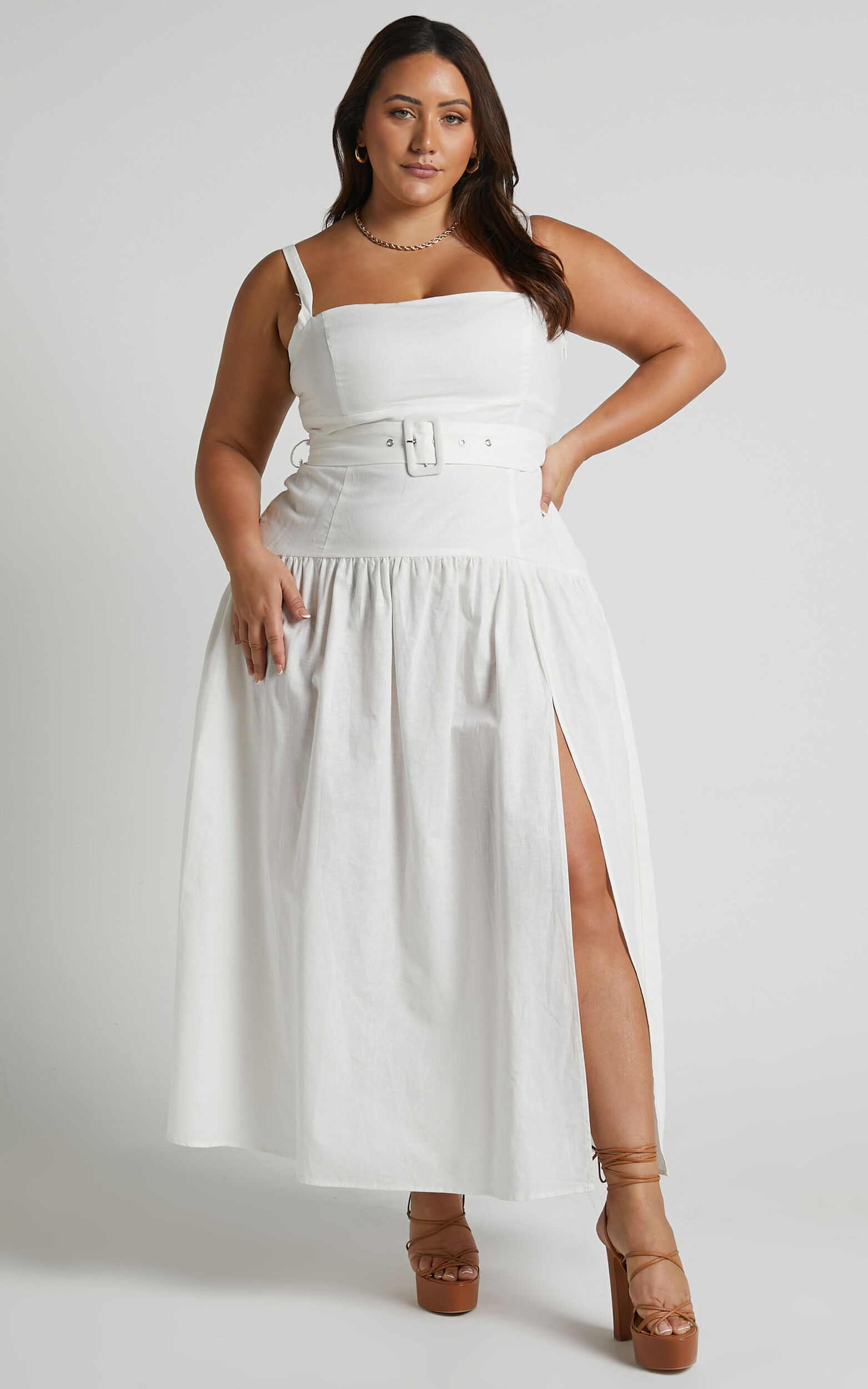 Amalie The Label - Elinora Belted Panelled Midaxi Dress in White - 06, WHT1
