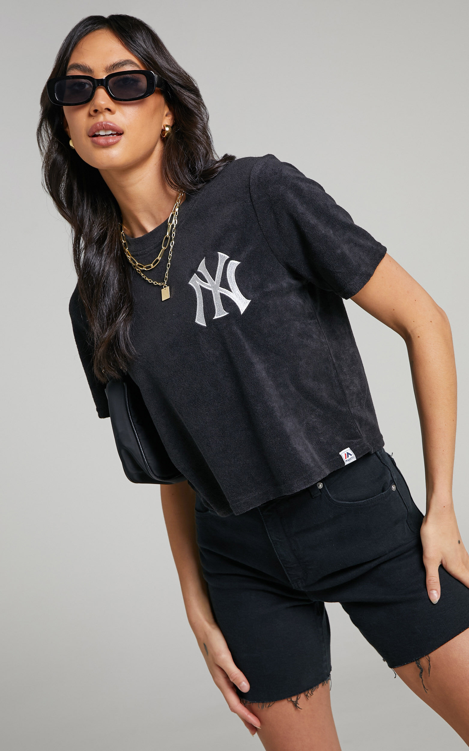 Majestic - Terry Towelling Boxy Tee Yankees in Washed Black - L, BLK1, super-hi-res image number null