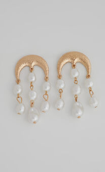 Rochielyn Three Strand Pearl Drop Earrings in Gold
