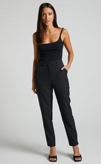 Hermie Pants - Cropped Tailored Pants in Black