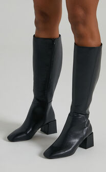 Therapy - Wolf Boots in Black Matte PU
