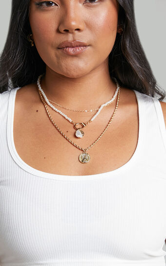 Scarleth Layered Pearl Chain Necklace - Set of 3 in Gold