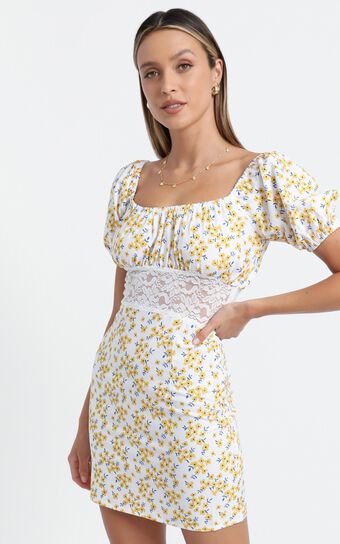 Harwood Dress in Yellow Floral