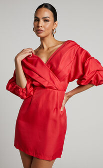 Anastasija Mini Dress - Off Shoulder V Neck Dress in Red