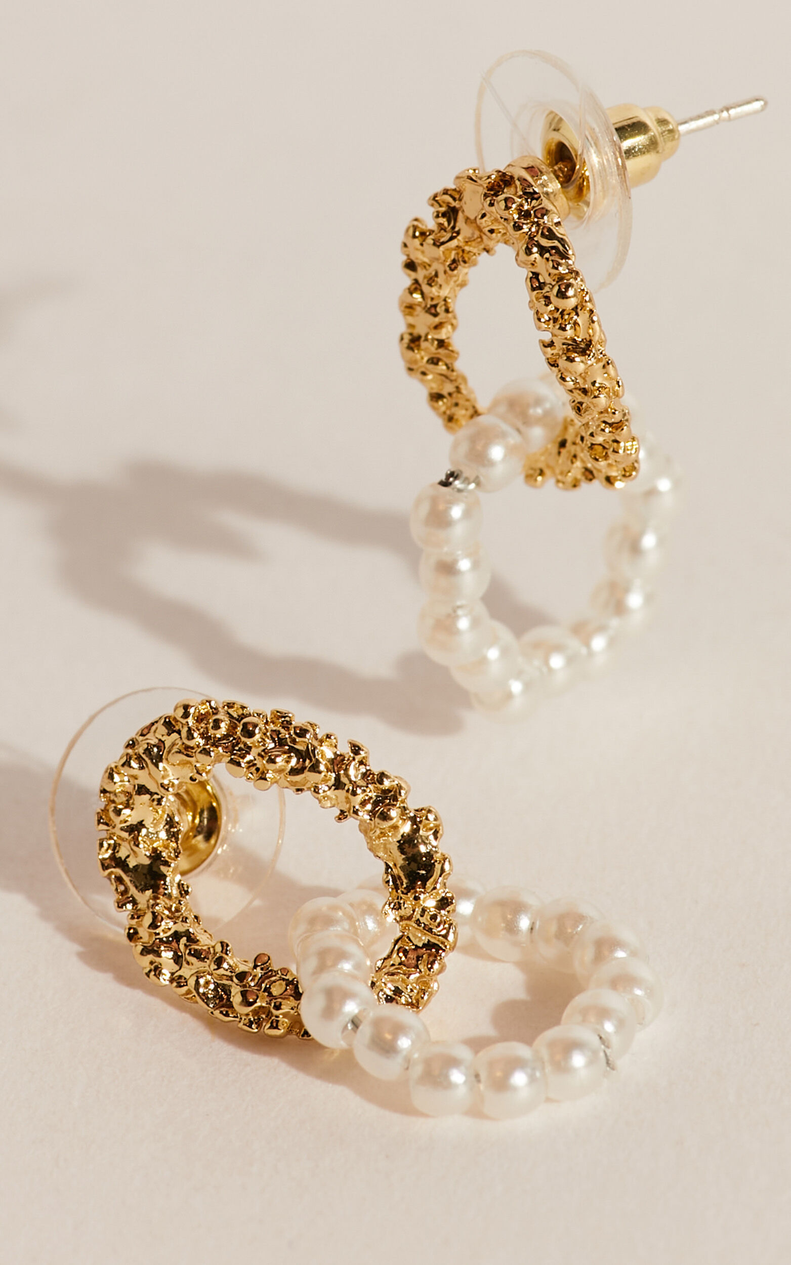 Sharmine Earrings in Gold - OneSize, GLD1