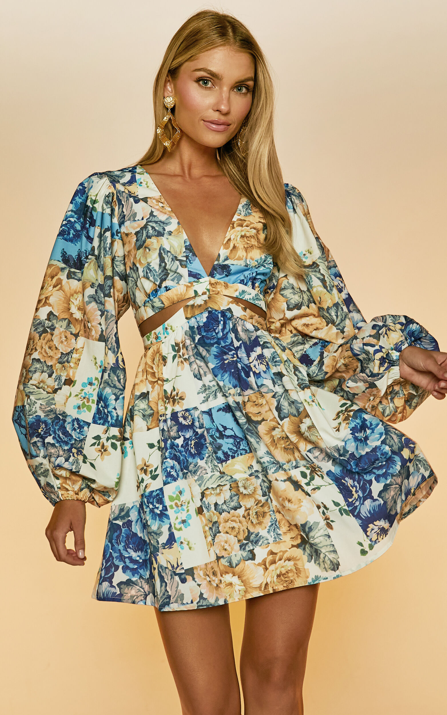 Emily Mini Dress - V Neck Long Sleeve Cut Out Dress in Patchwork Floral - 04, BLU1