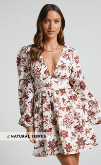 Amalie The Label - Rosabel Long Sleeve Plunge Neck Fit and Flare Mini Dress in Luca print