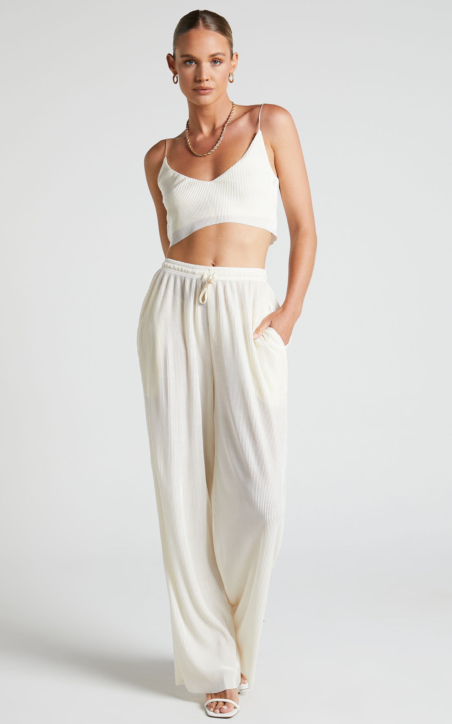 Elowen Two Piece Set - Plisse Crop Top and Relaxed Wide Leg Pants in Cream - 04, CRE1, super-hi-res image number null
