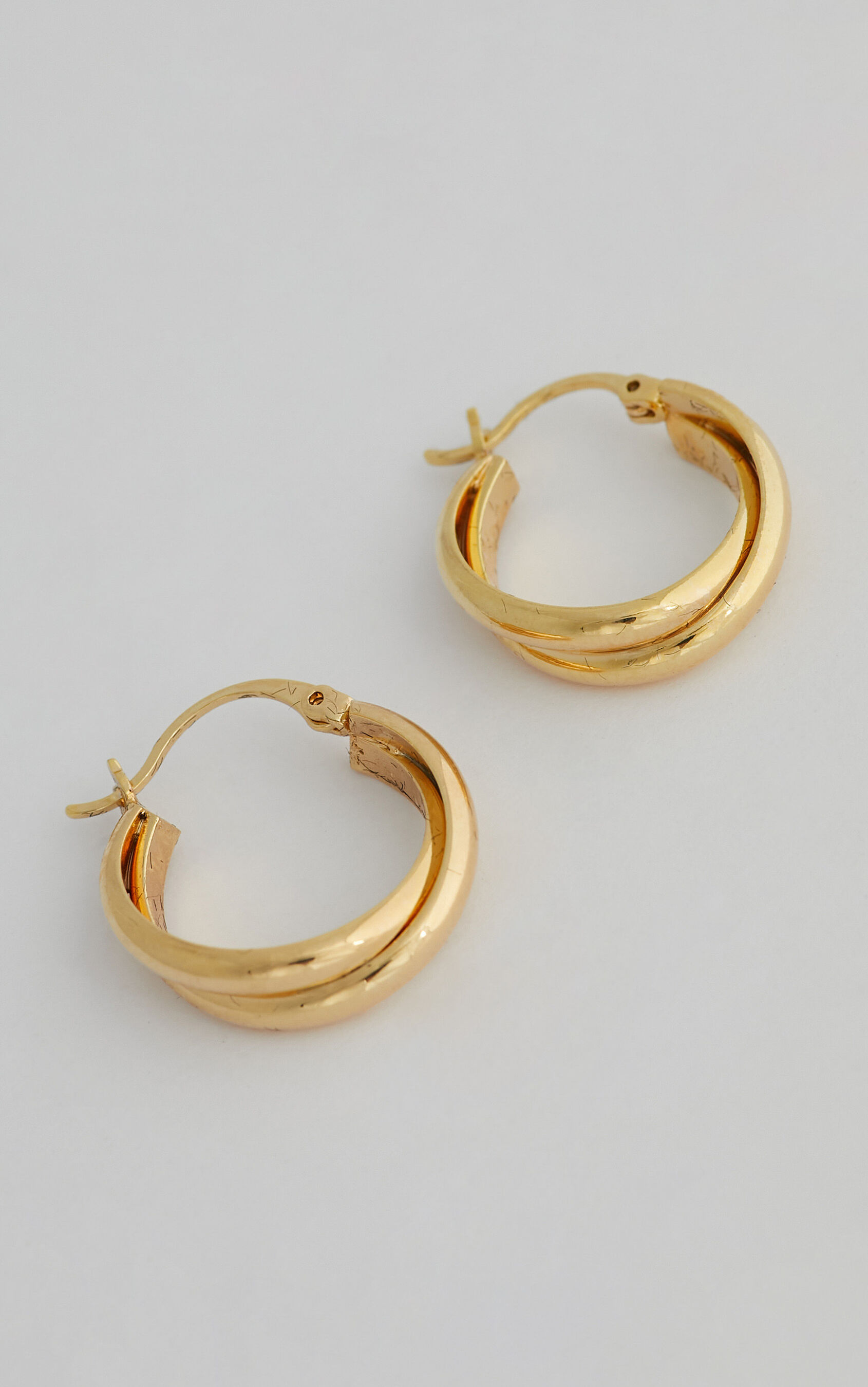 reliquia-dimi-earrings-in-gold