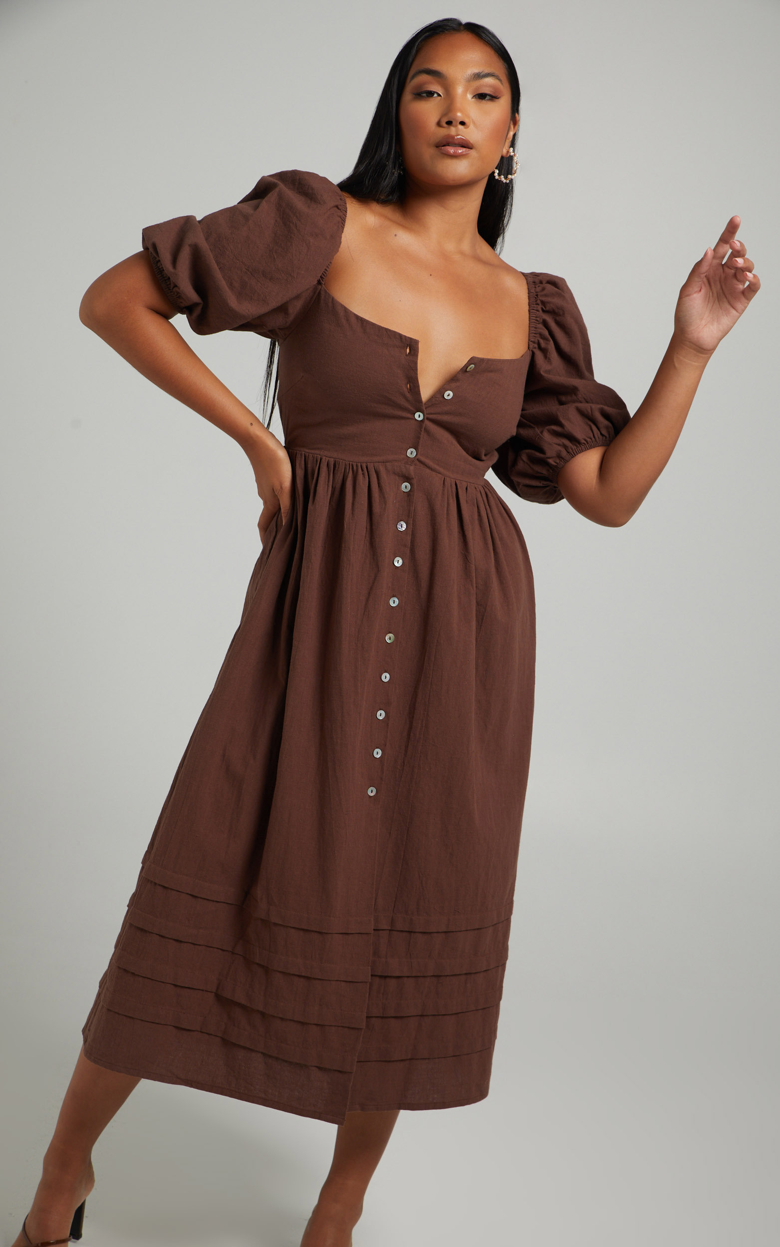 Carmena Puff Sleeve Open Back Midi Dress in Chocolate - 06, BRN1, hi-res image number null