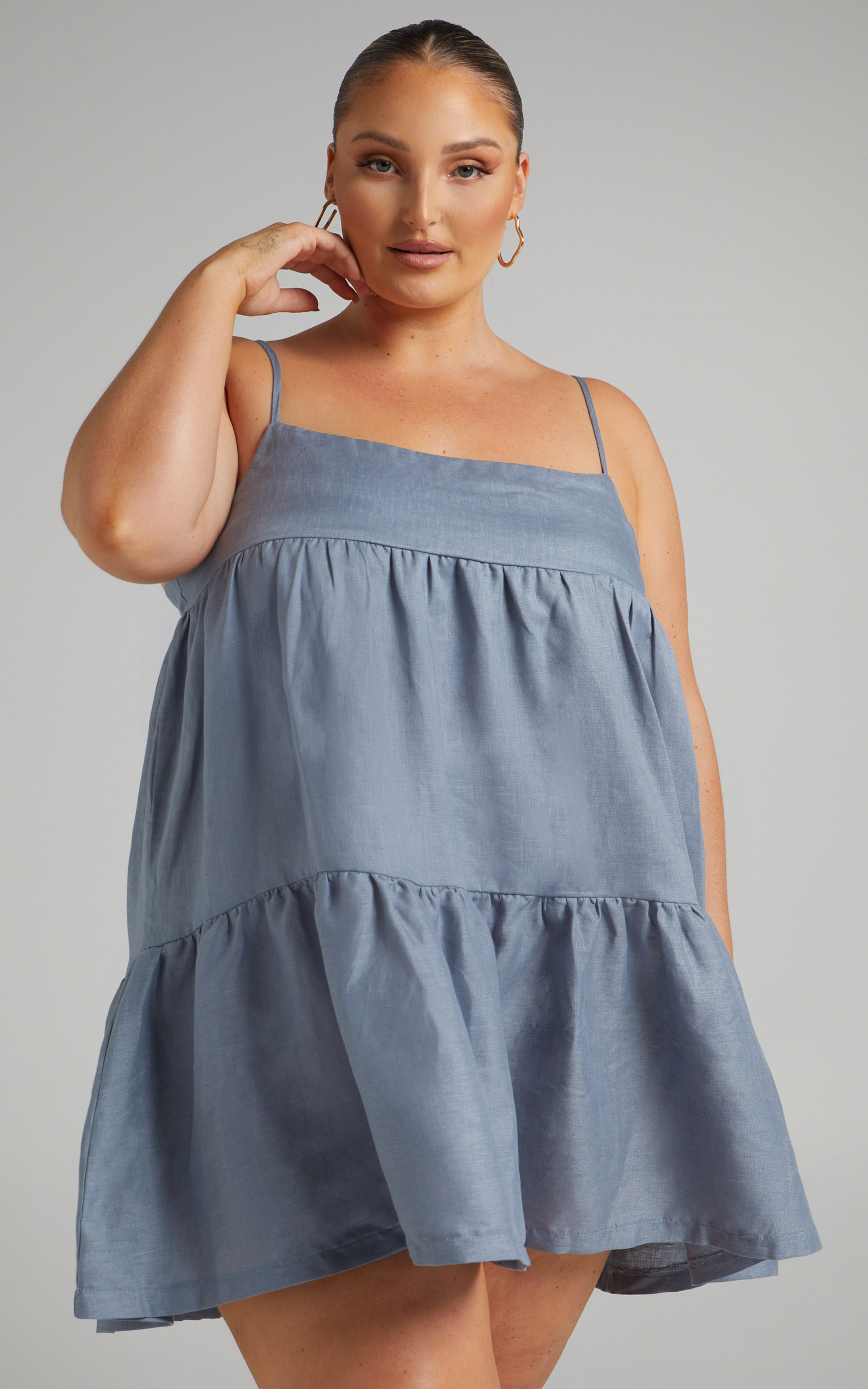 Amalie The Label - Devonia Linen Tiered Shift Mini Dress in Blue - 04, BLU1, hi-res image number null