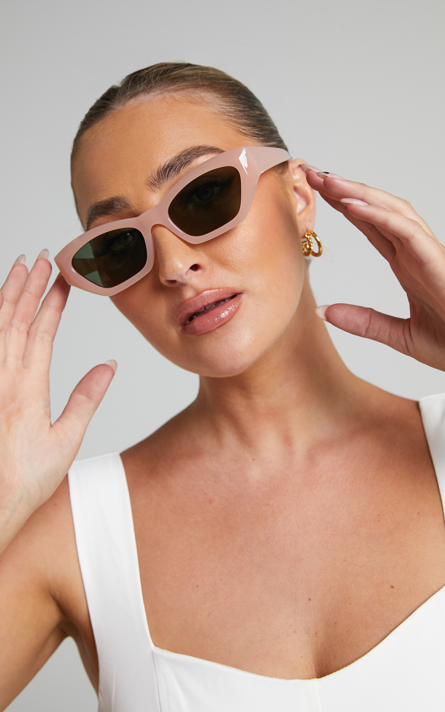 Lively Sunglasses in Nude - NoSize, BRN2, hi-res image number null