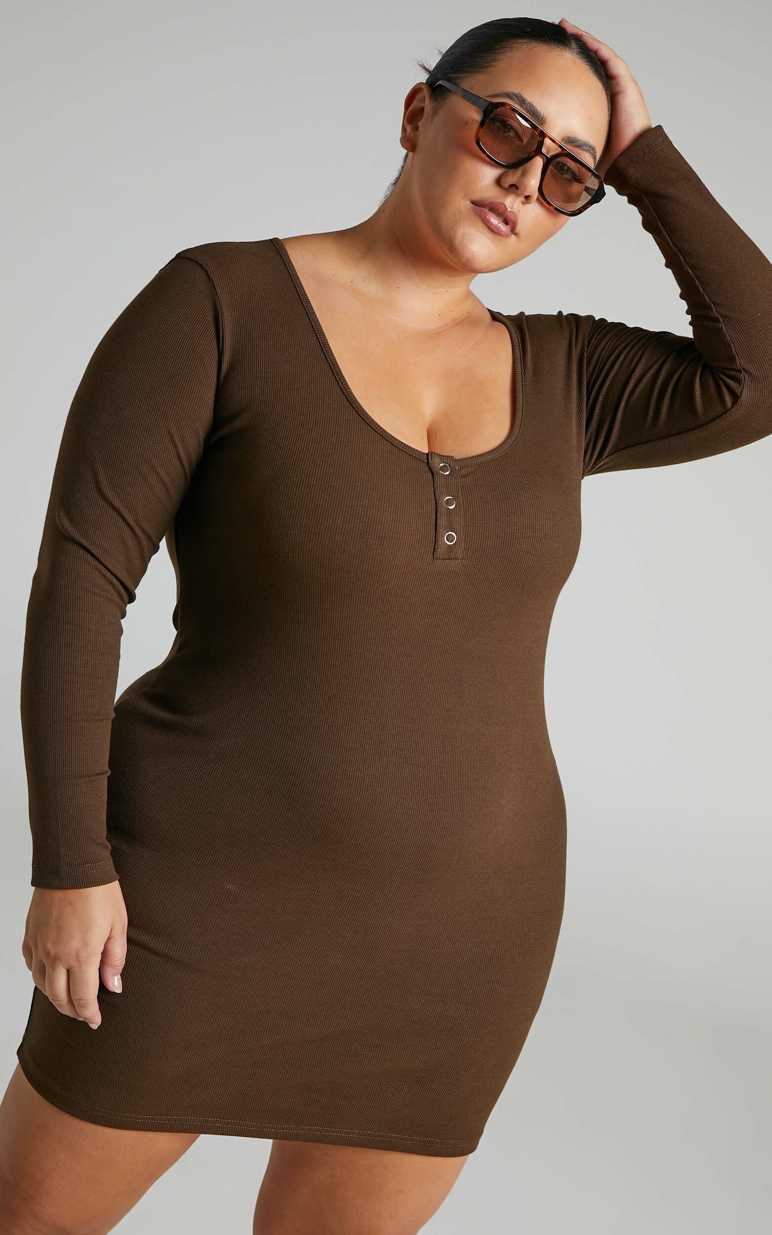 Adricha Ribbed Long Sleeve Henley Mini Dress in Chocolate - 04, BRN2, hi-res image number null