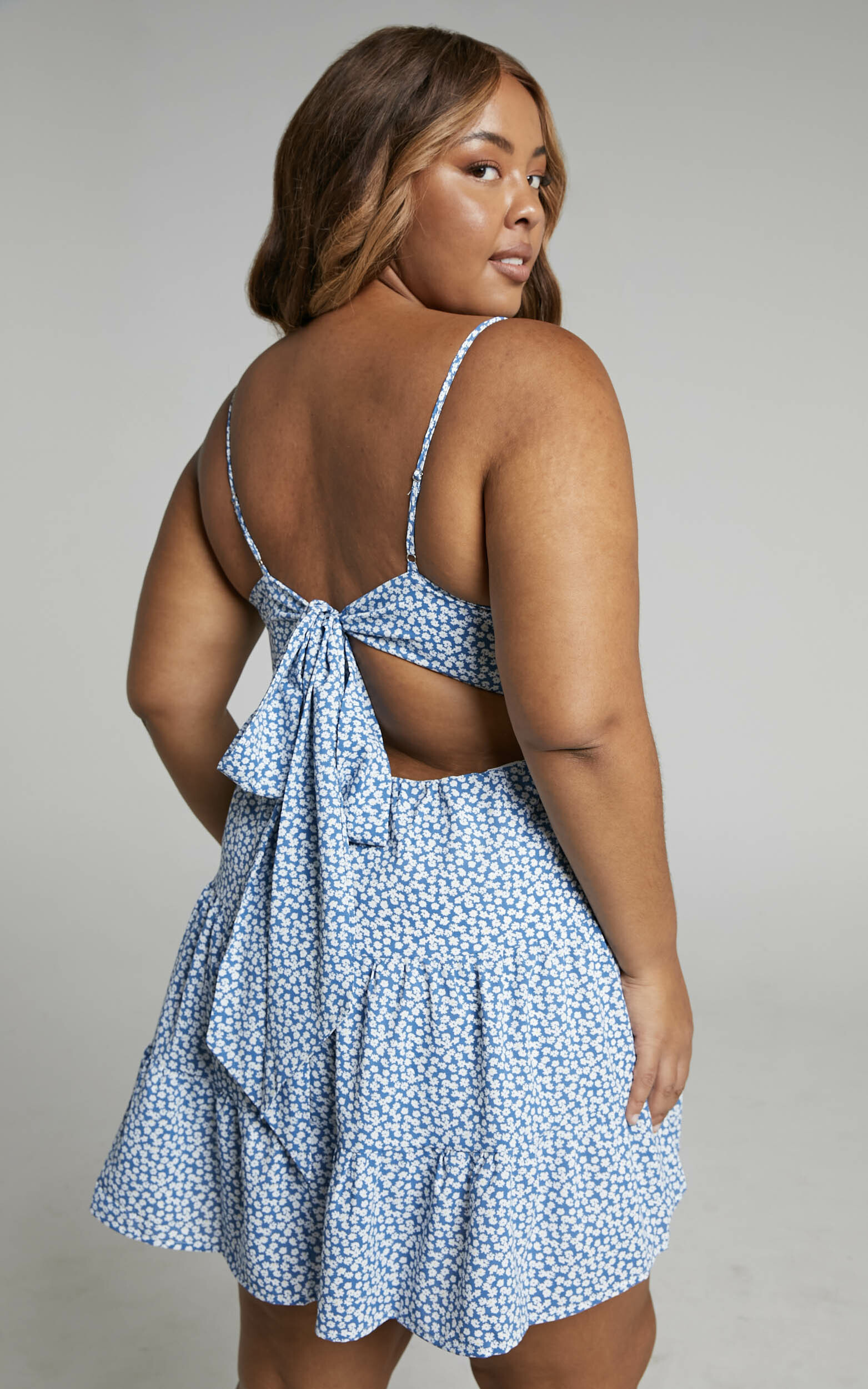 Melodie Tie Back Tiered Mini Dress in Blue Floral - 06, NVY1, hi-res image number null