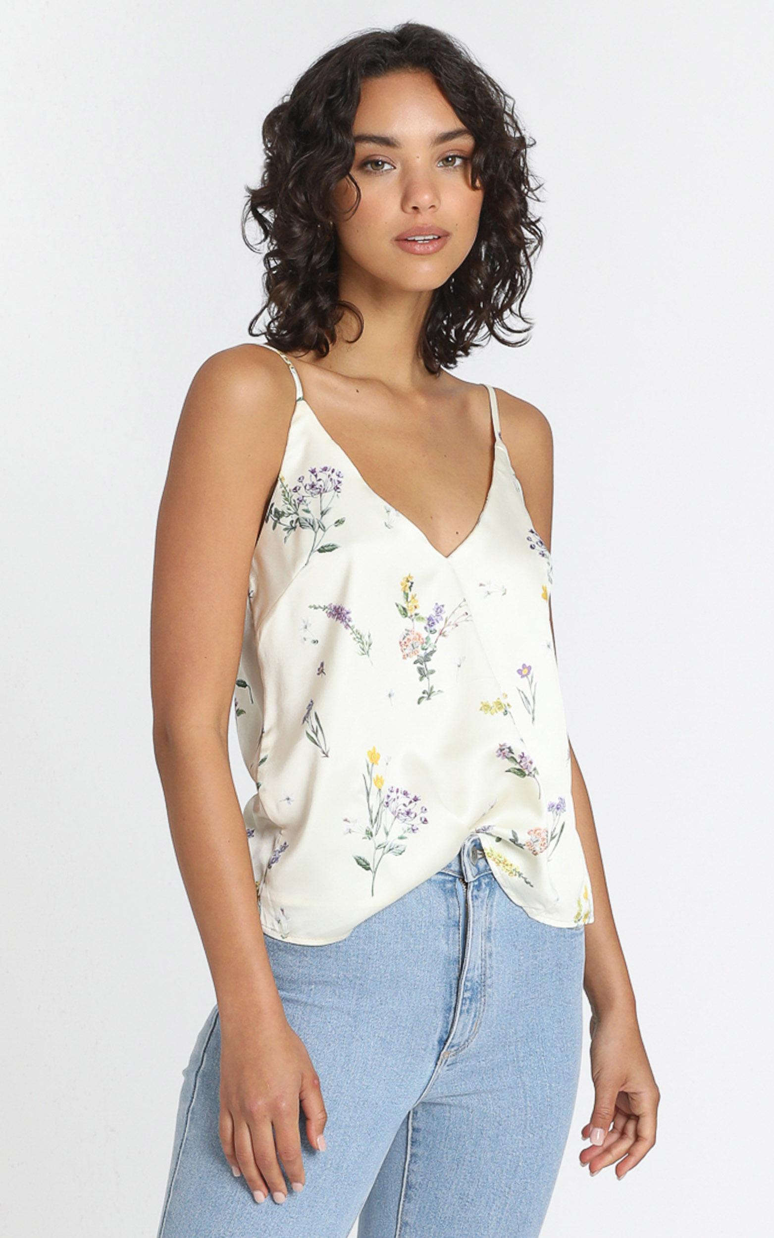 My Only Sunshine Top in Botanical Floral - 04, WHT3, hi-res image number null
