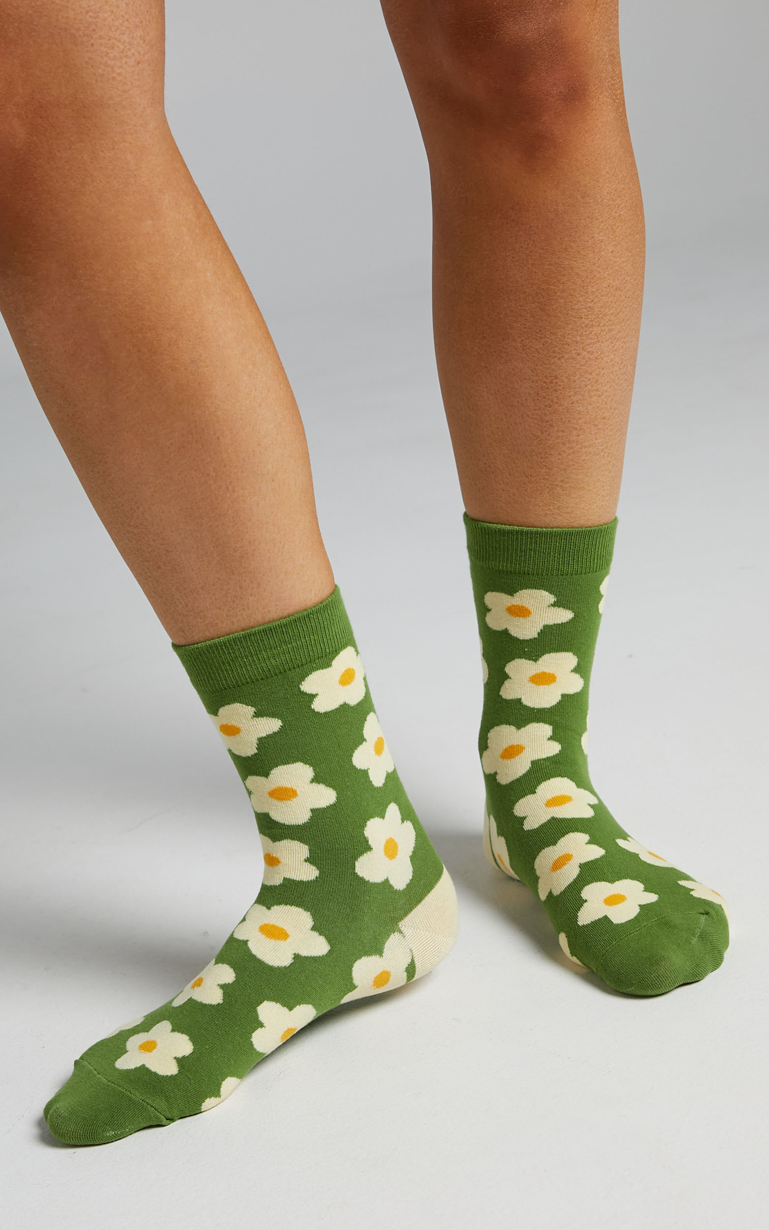 Aiko Socks in Green - OneSize, GRN1, hi-res image number null