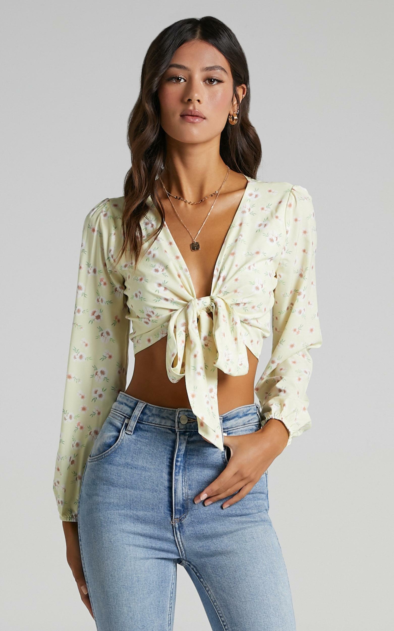 Spring Break Top in Yellow Floral - 06, YEL1, hi-res image number null