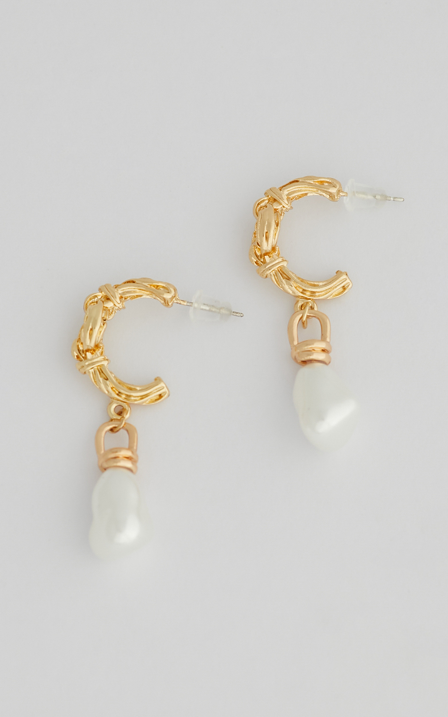 Theo Drop Pearl Earrings in Gold - NoSize, GLD1, hi-res image number null