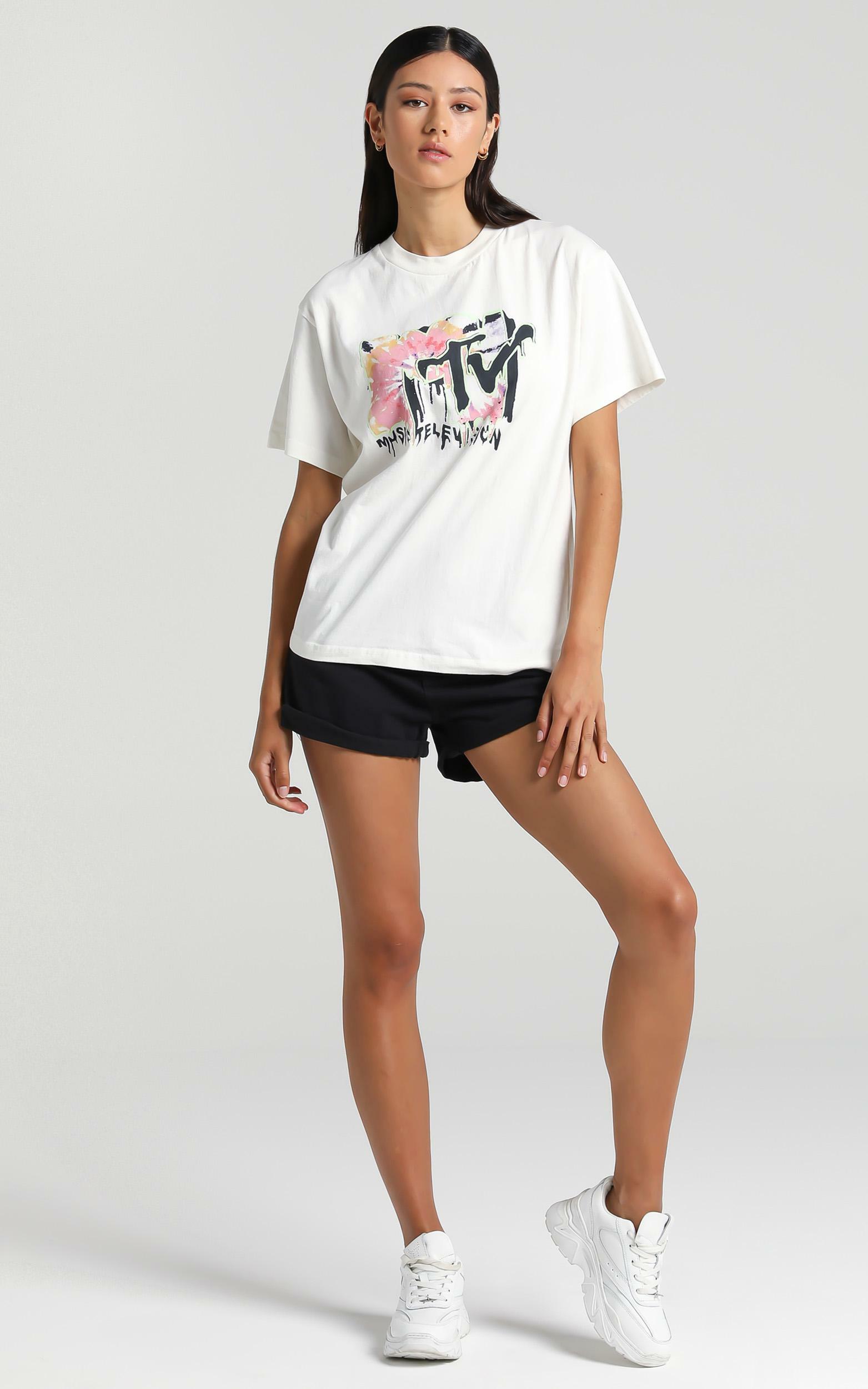 Rollas - Tomboy MTV Tie Dye Tee in White - 6 (XS), White, hi-res image number null