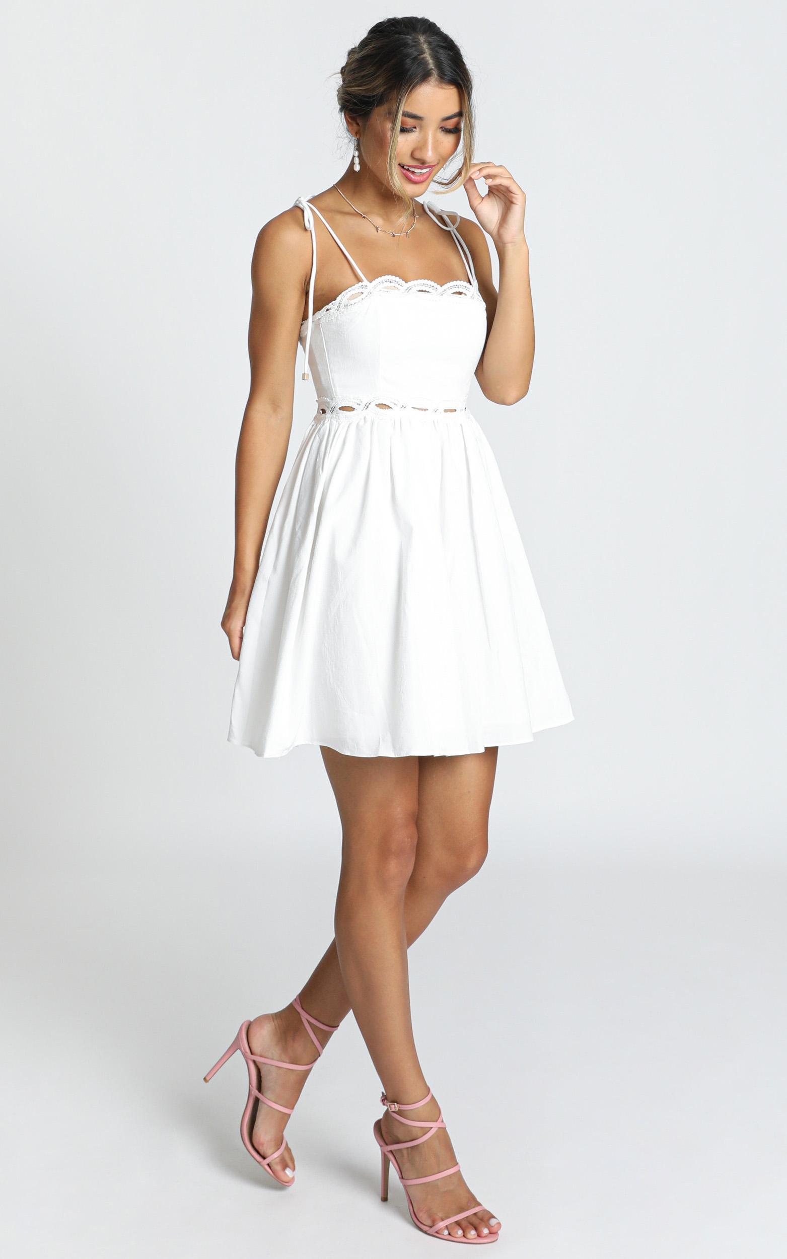 Get Out Right Now Dress in white linen look - 20 (XXXXL), White, hi-res image number null