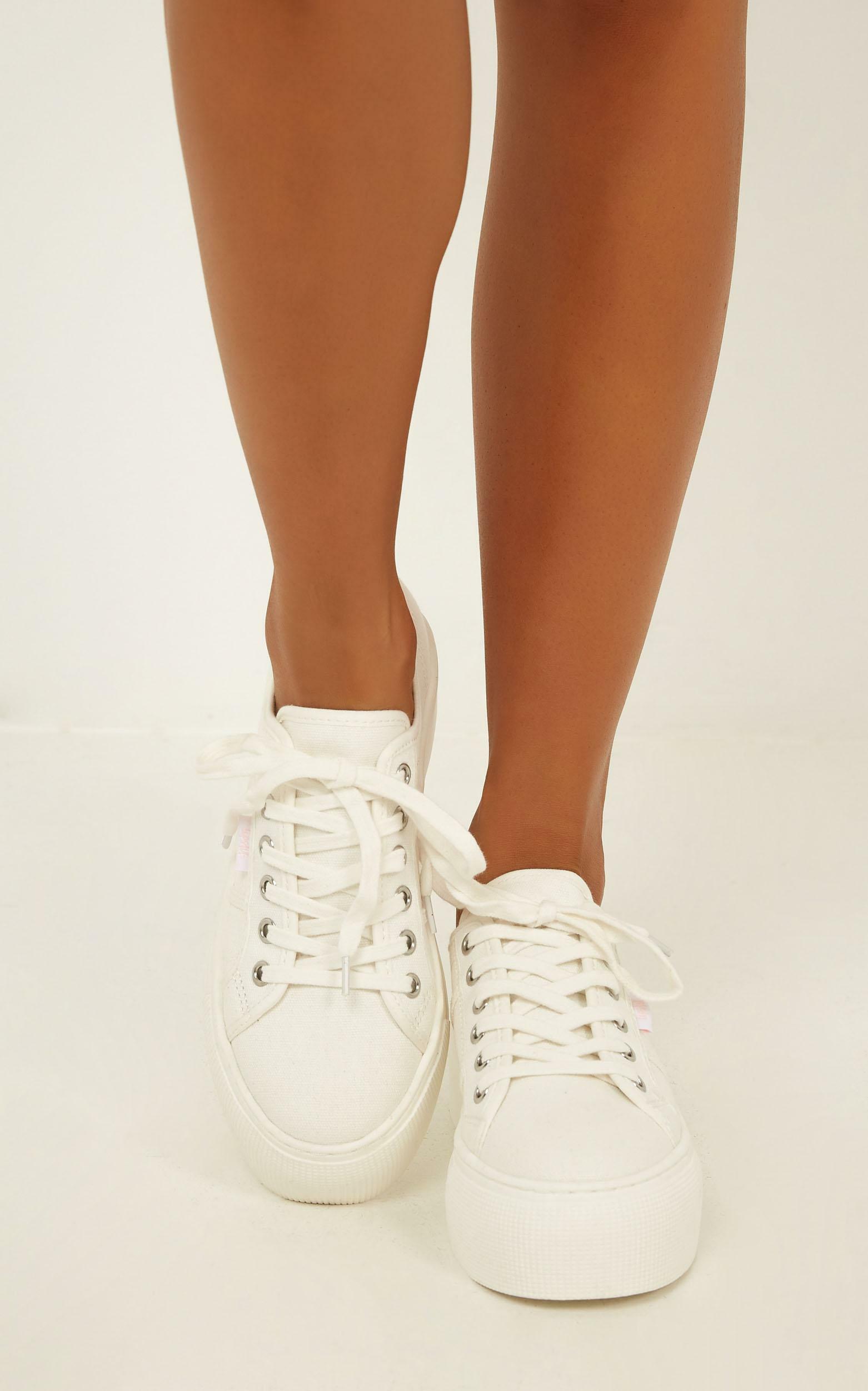 Lipstik - Rayden sneaker in white canvas - 10, White, hi-res image number null