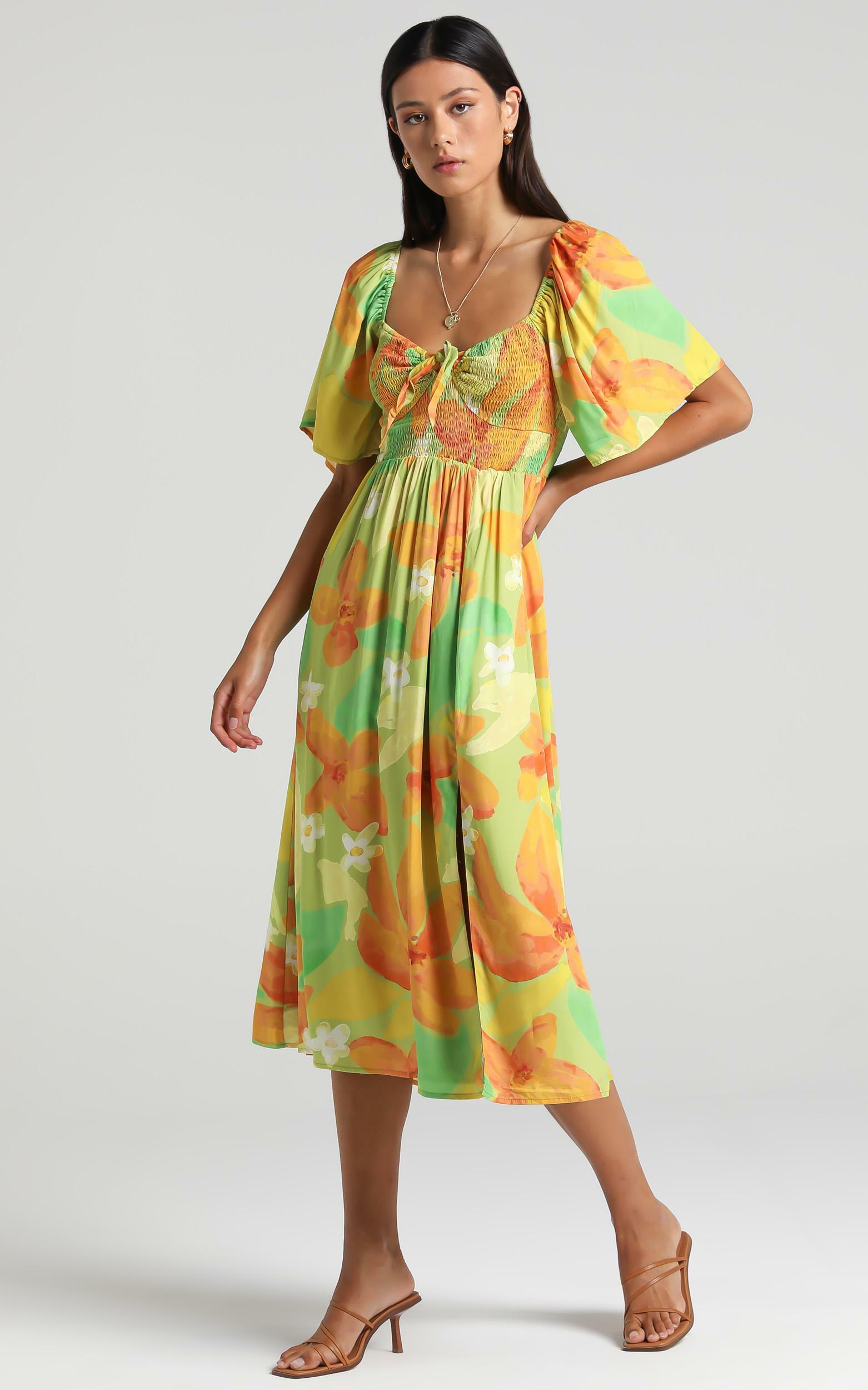 Juan Dress in Tropical Floral | Showpo