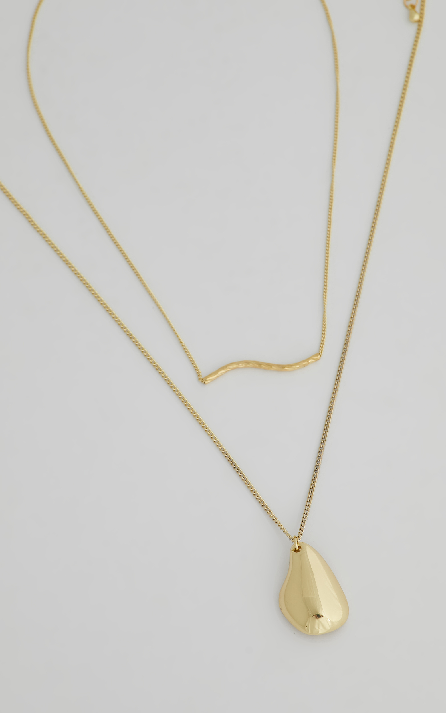 XYLA NECKLACE in Gold - NoSize, GLD1, hi-res image number null