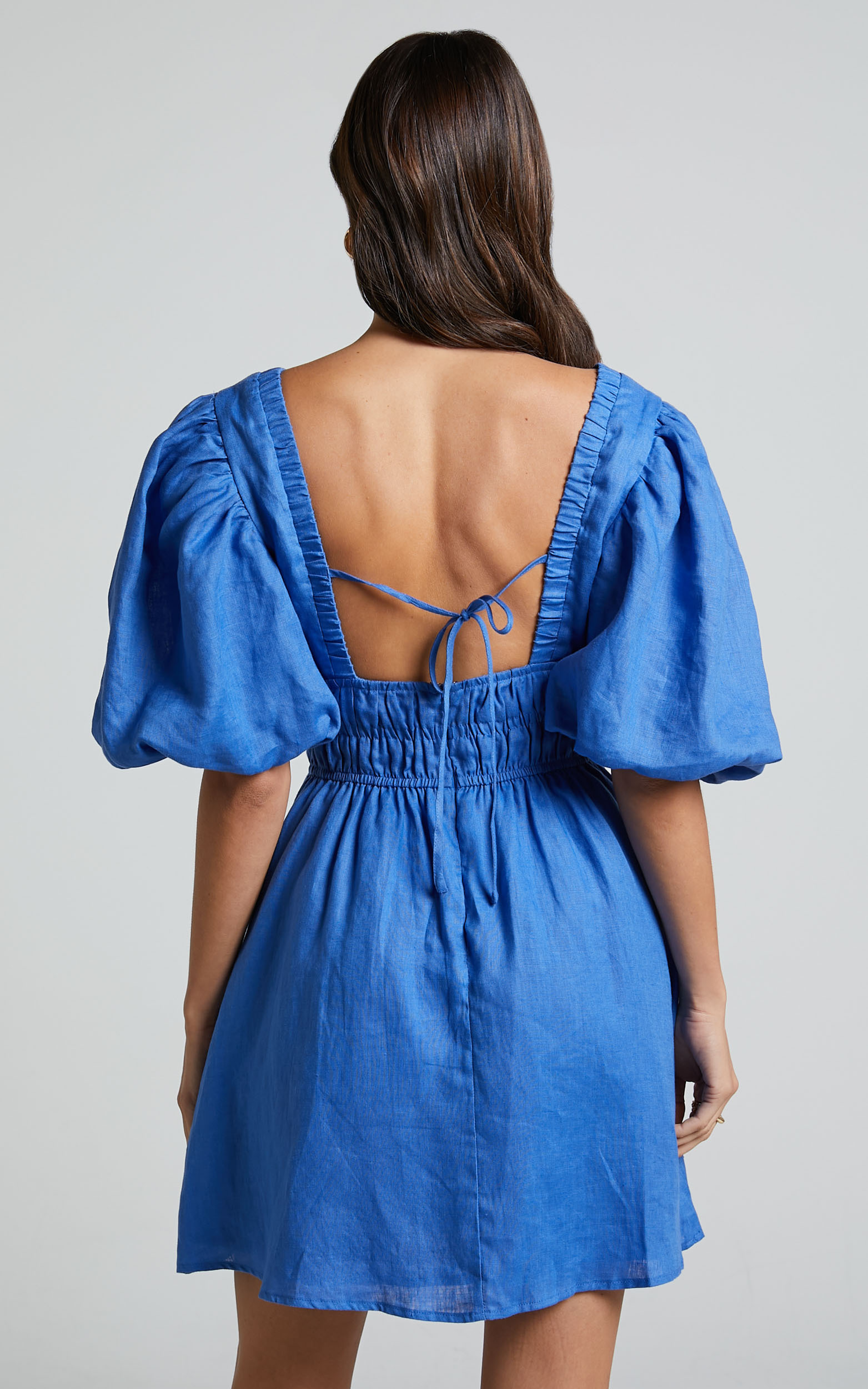 Amalie The Label - Khaila Linen Plunge Puff Sleeve Mini Dress in Azure ...