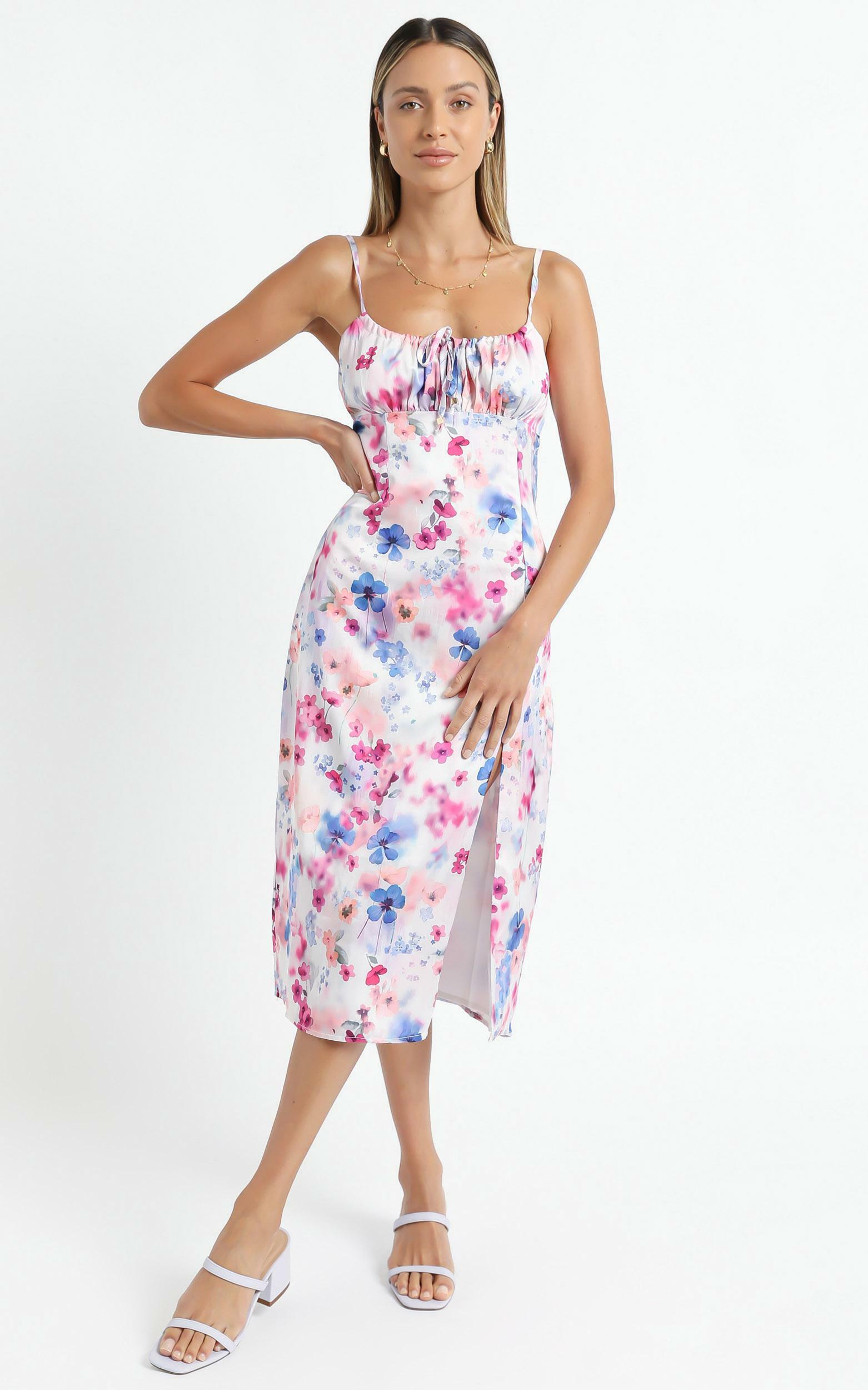Not your Gal Midi Dress in Blur Floral - 06, PNK1, hi-res image number null