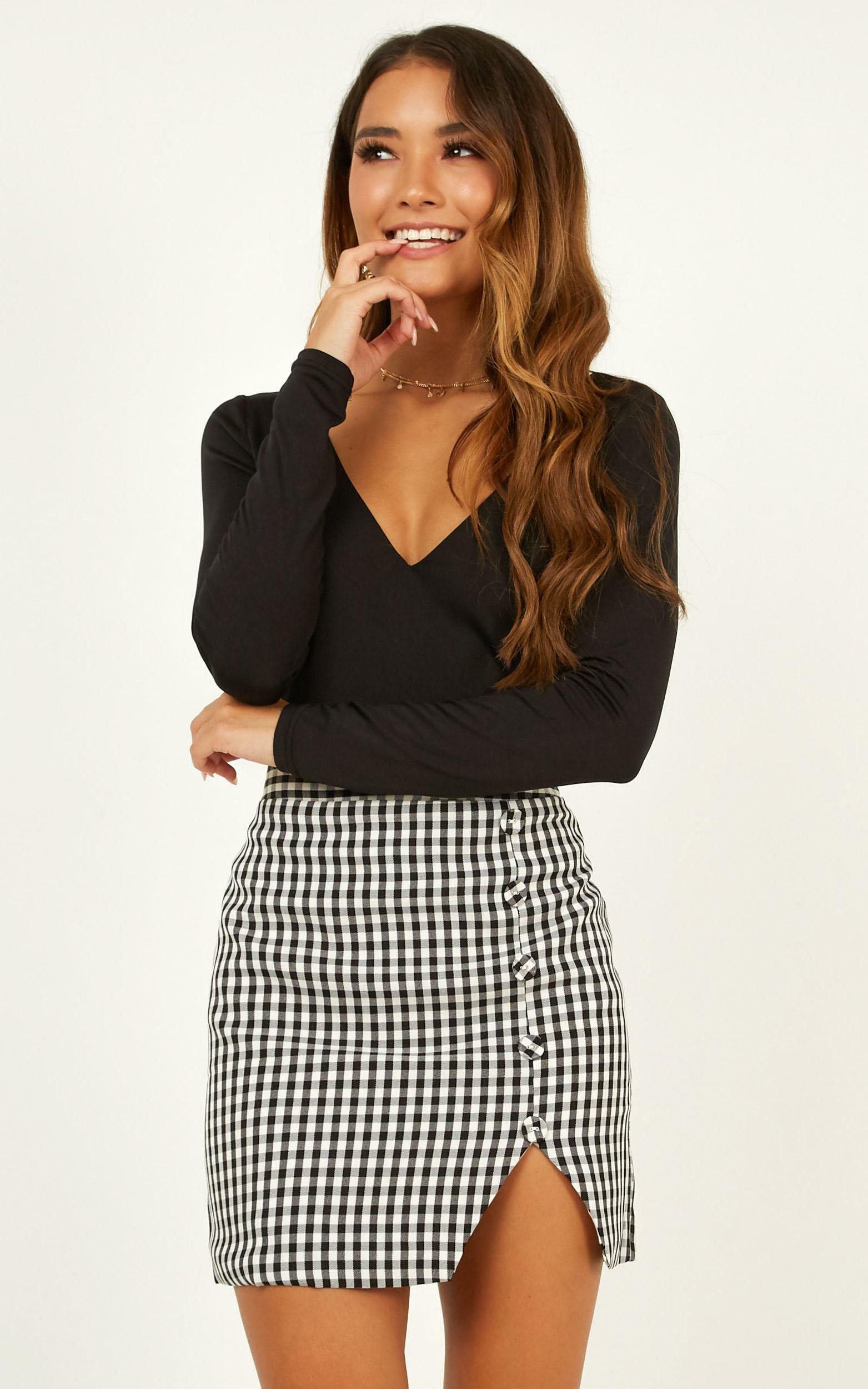 Cancelled Plans Skirt In Black Check - 6 (XS), Black, hi-res image number null