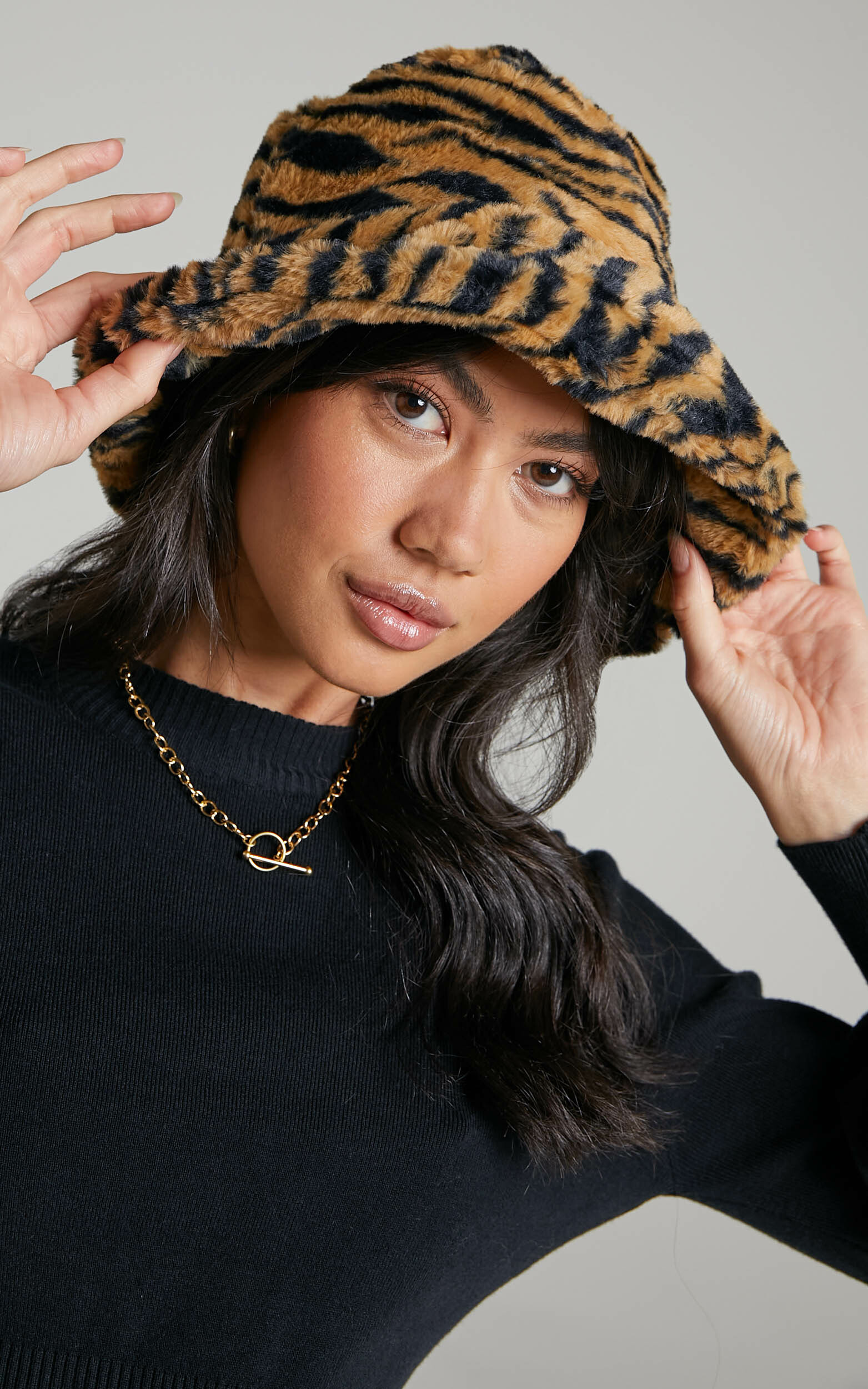Faida Hat in Brown - NoSize, BRN1, hi-res image number null