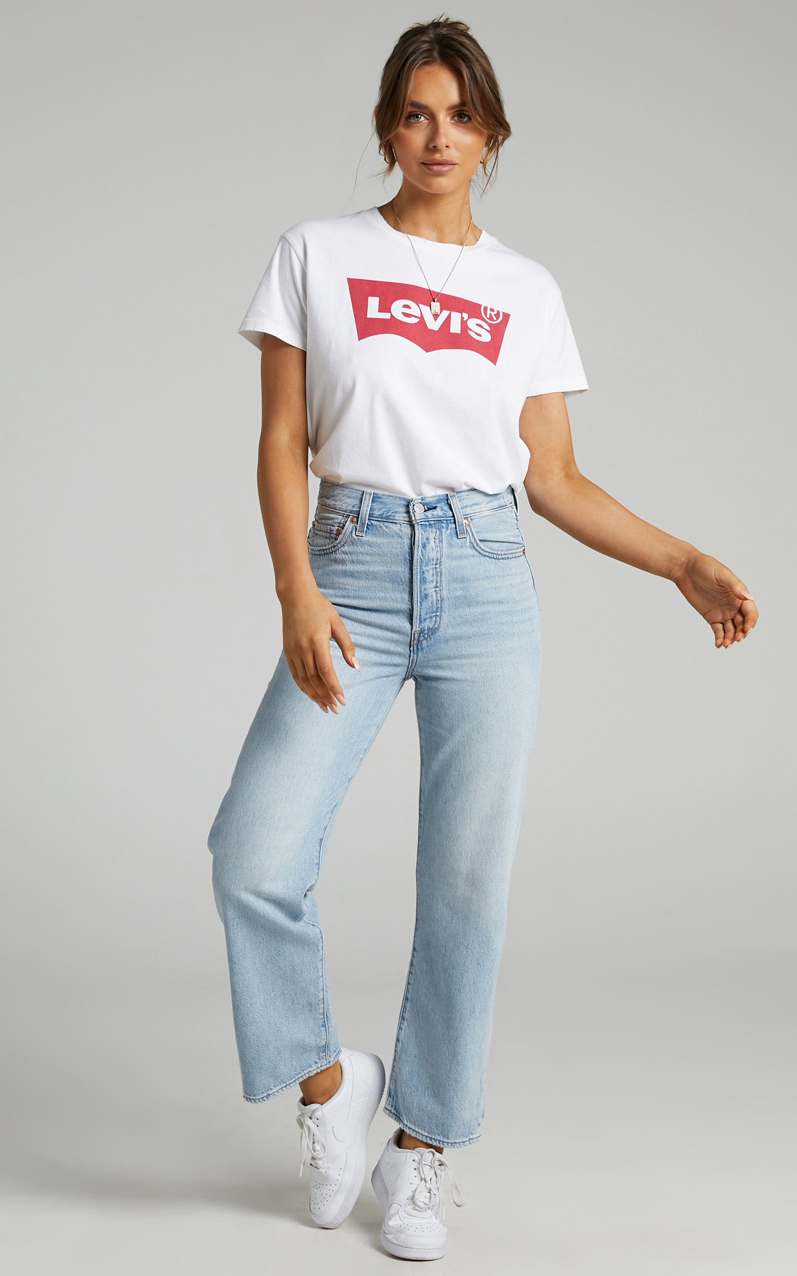 Levis - Ribcage Straight Jean in Middle Road | Showpo