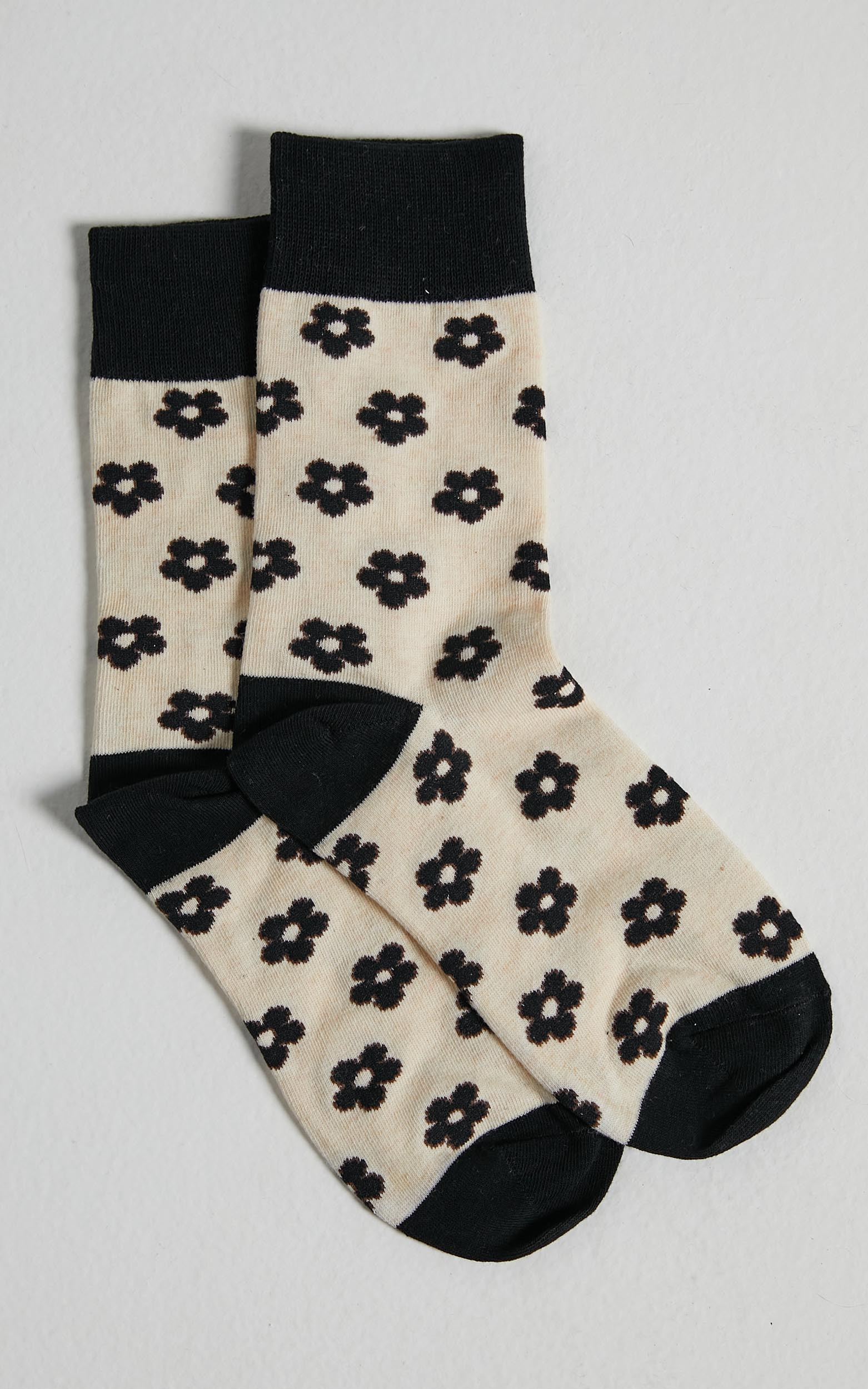 Ayah Socks in Black/White - OneSize, BLK1, hi-res image number null