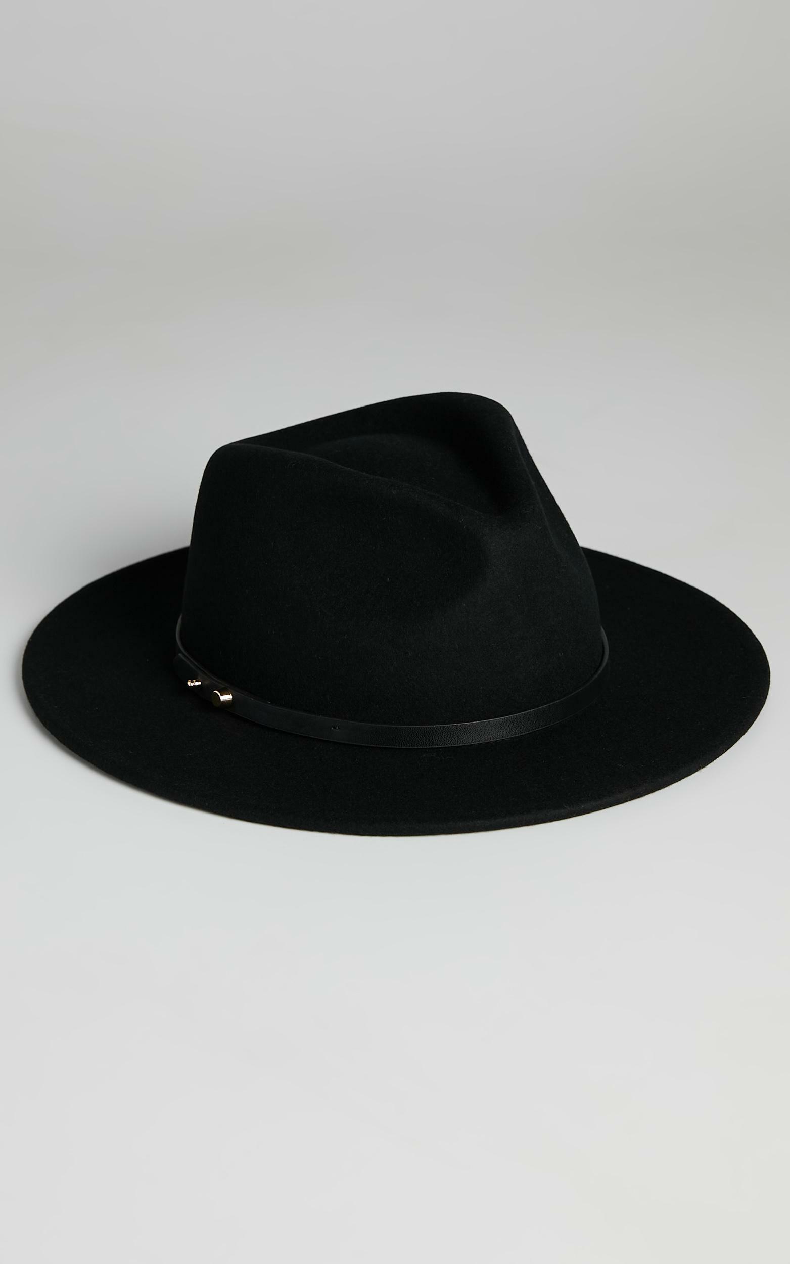 Ace of Something - Oslo Hat in Black, BLK1, hi-res image number null