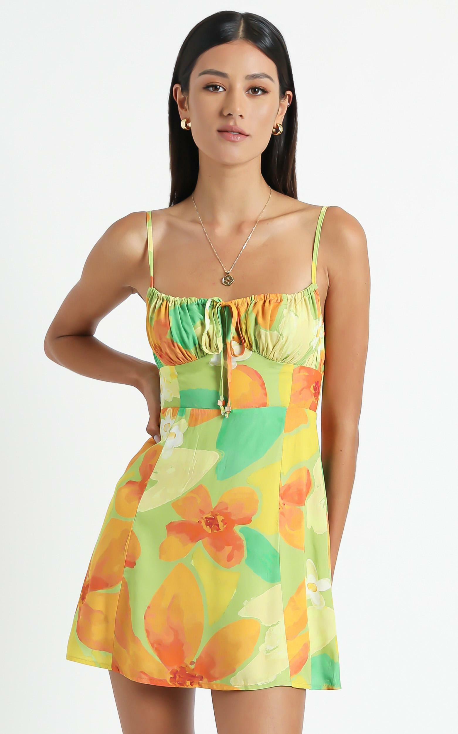 Barreta Dress in Tropical Floral ...