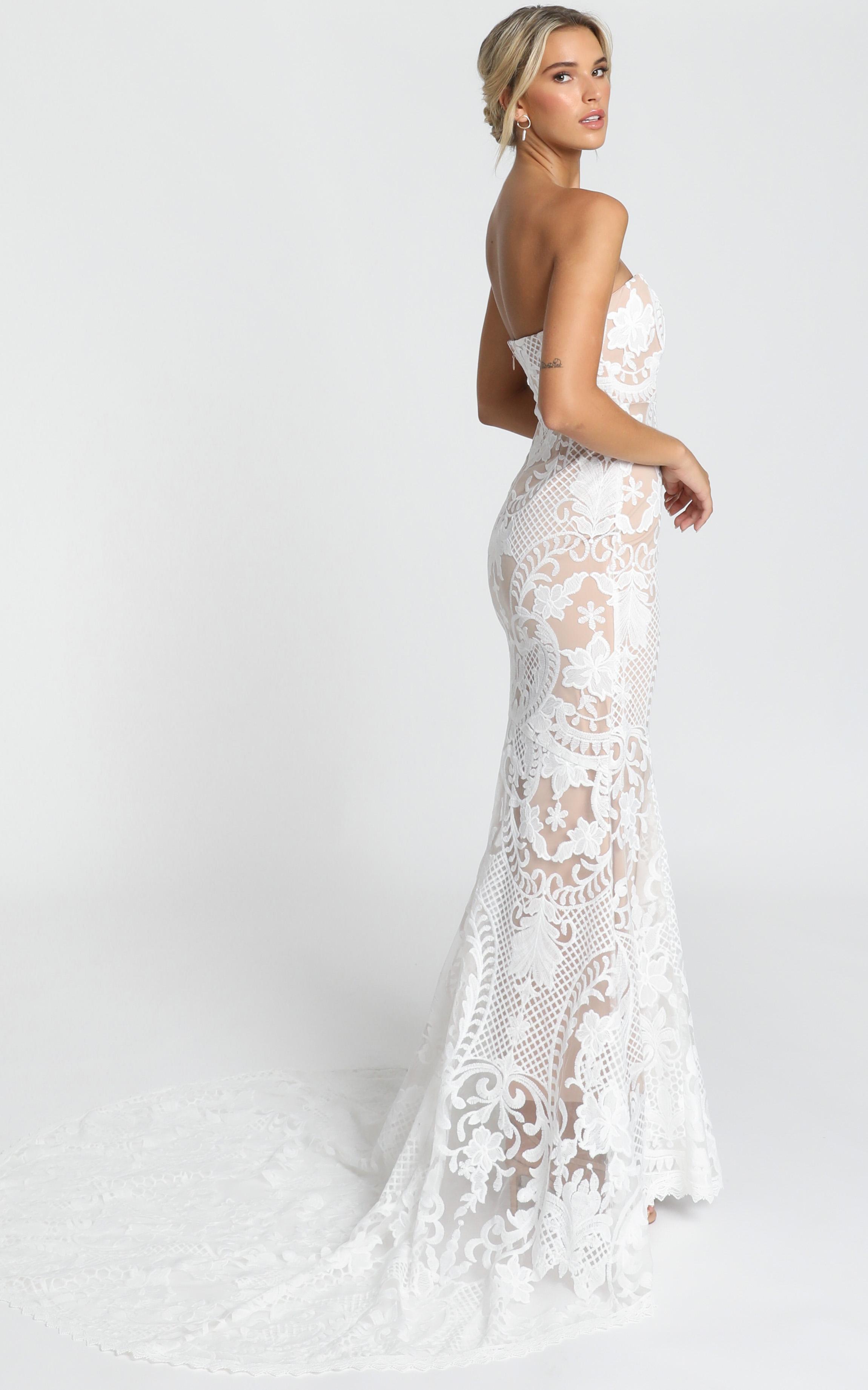 showpo white lace dress