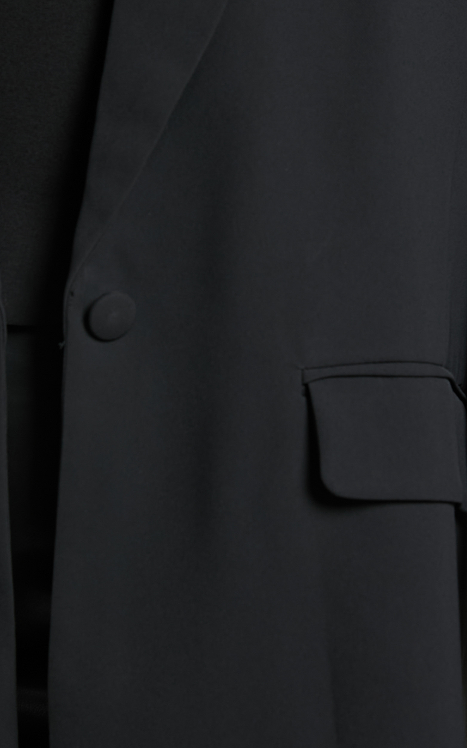 Michelle Blazer - Oversized Plunge Neck Button Up Blazer in Black ...