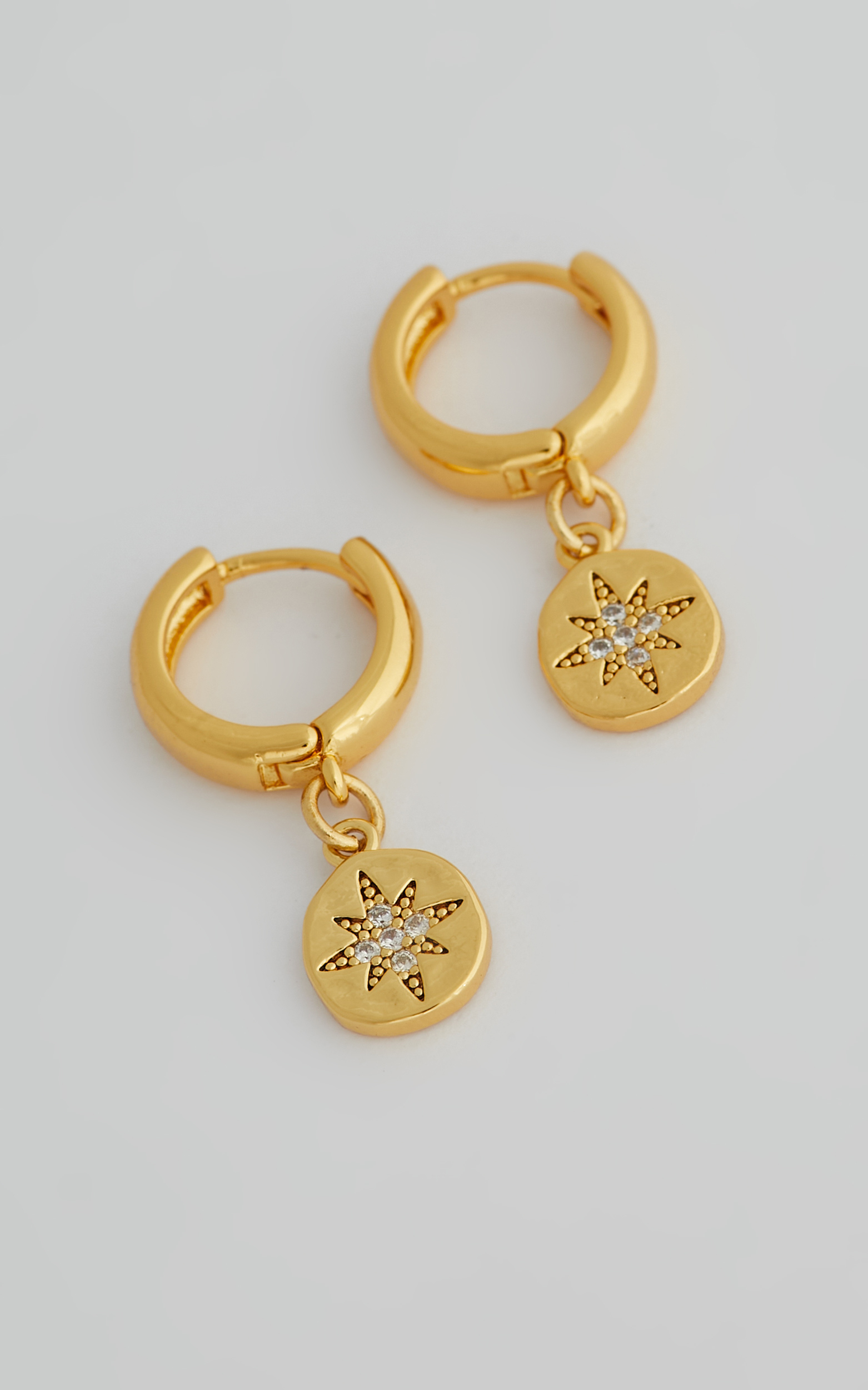 DELLA Star Pendant Hoop EARRINGS in Gold - NoSize, GLD1, hi-res image number null