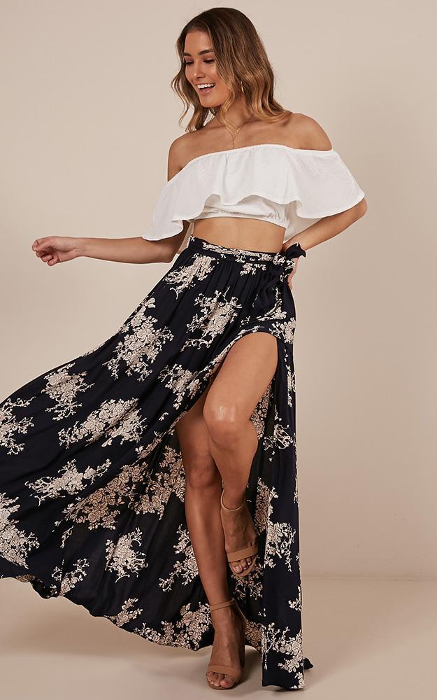 Breath Of Fresh Air maxi skirt in navy floral - 20 (XXXXL), Multi, hi-res image number null