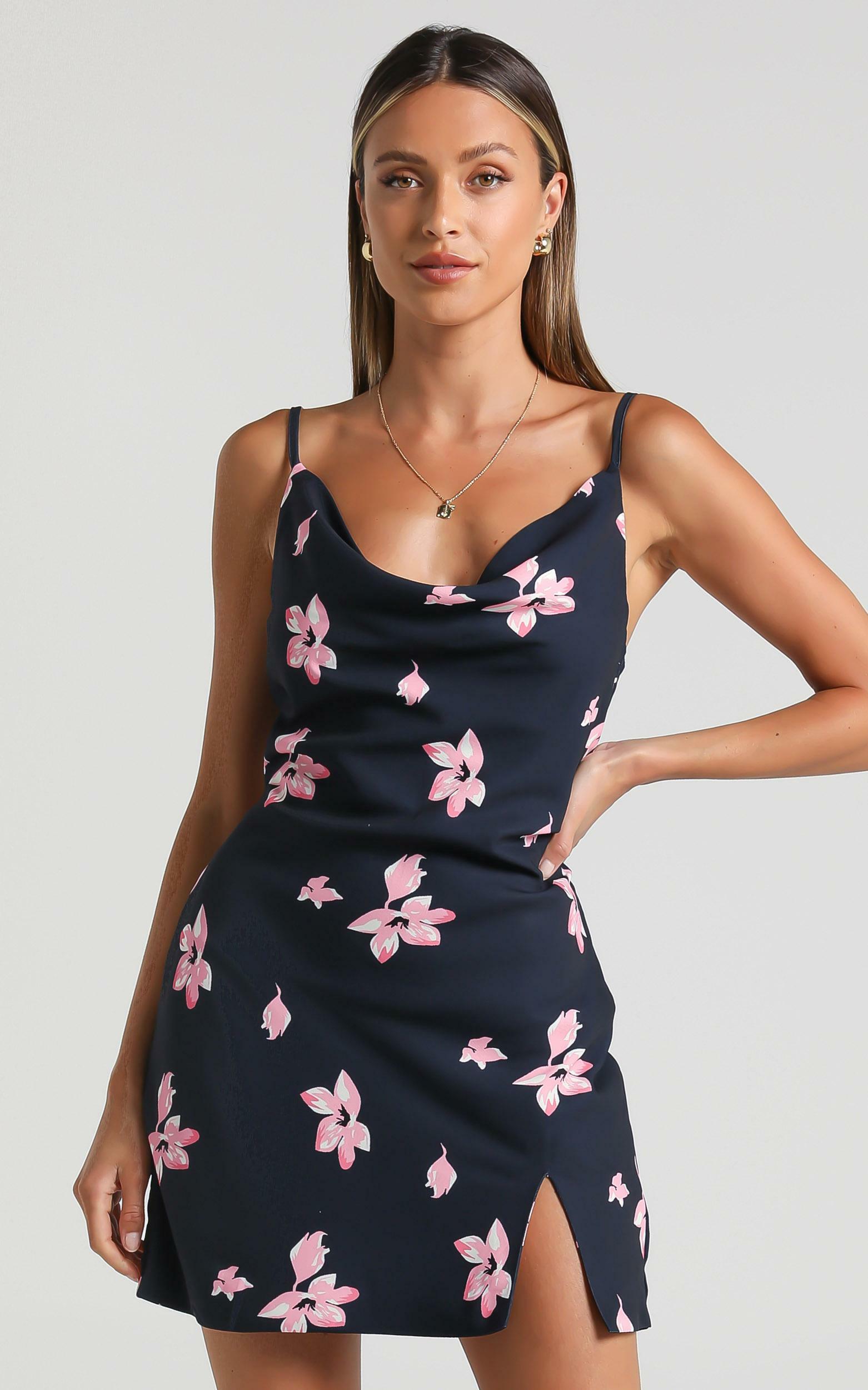 Endless Stories Dress in Navy Floral - 16, NVY1, hi-res image number null