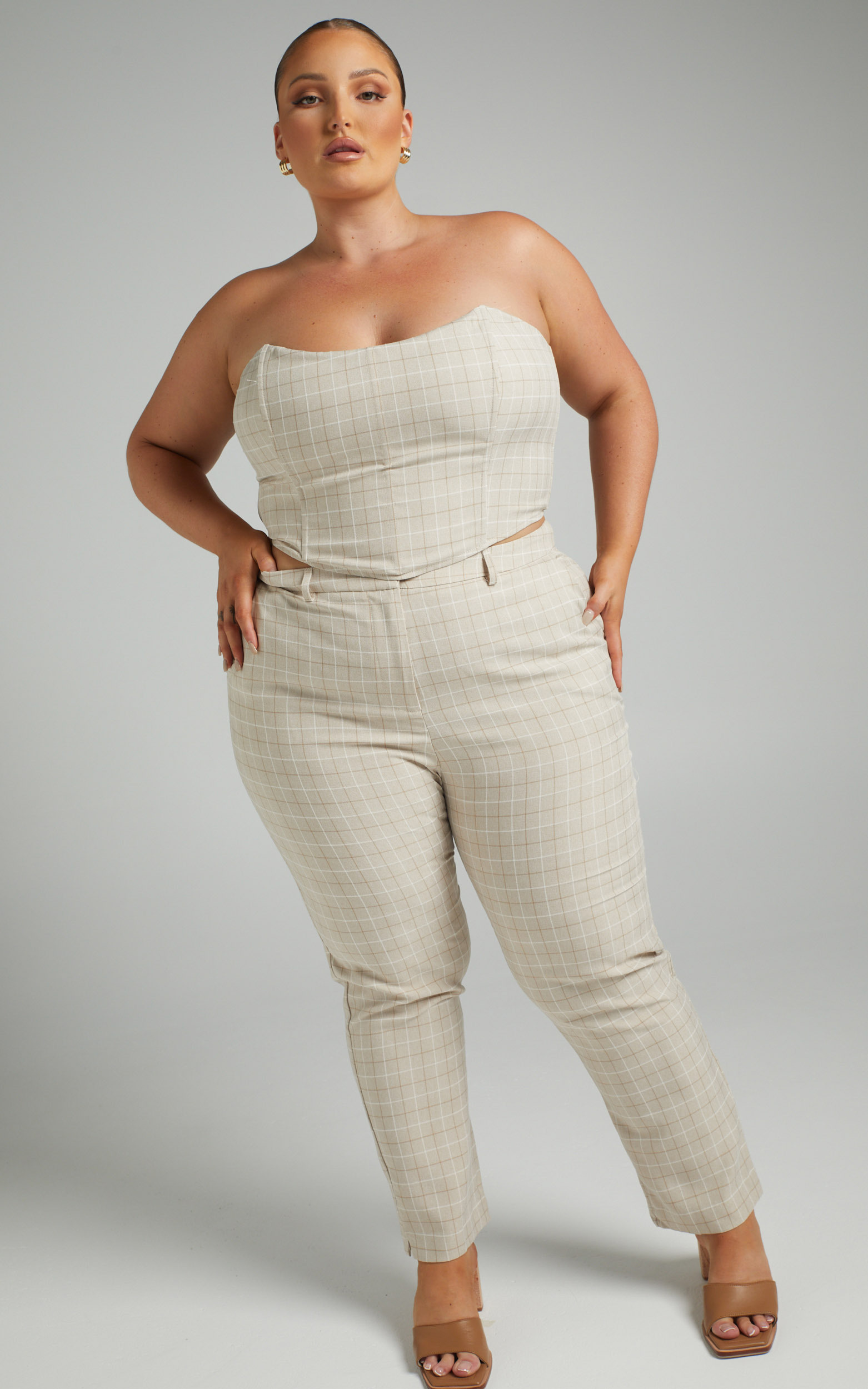 Maddiline Tailored Pants in Sand Check - 04, BRN1, hi-res image number null
