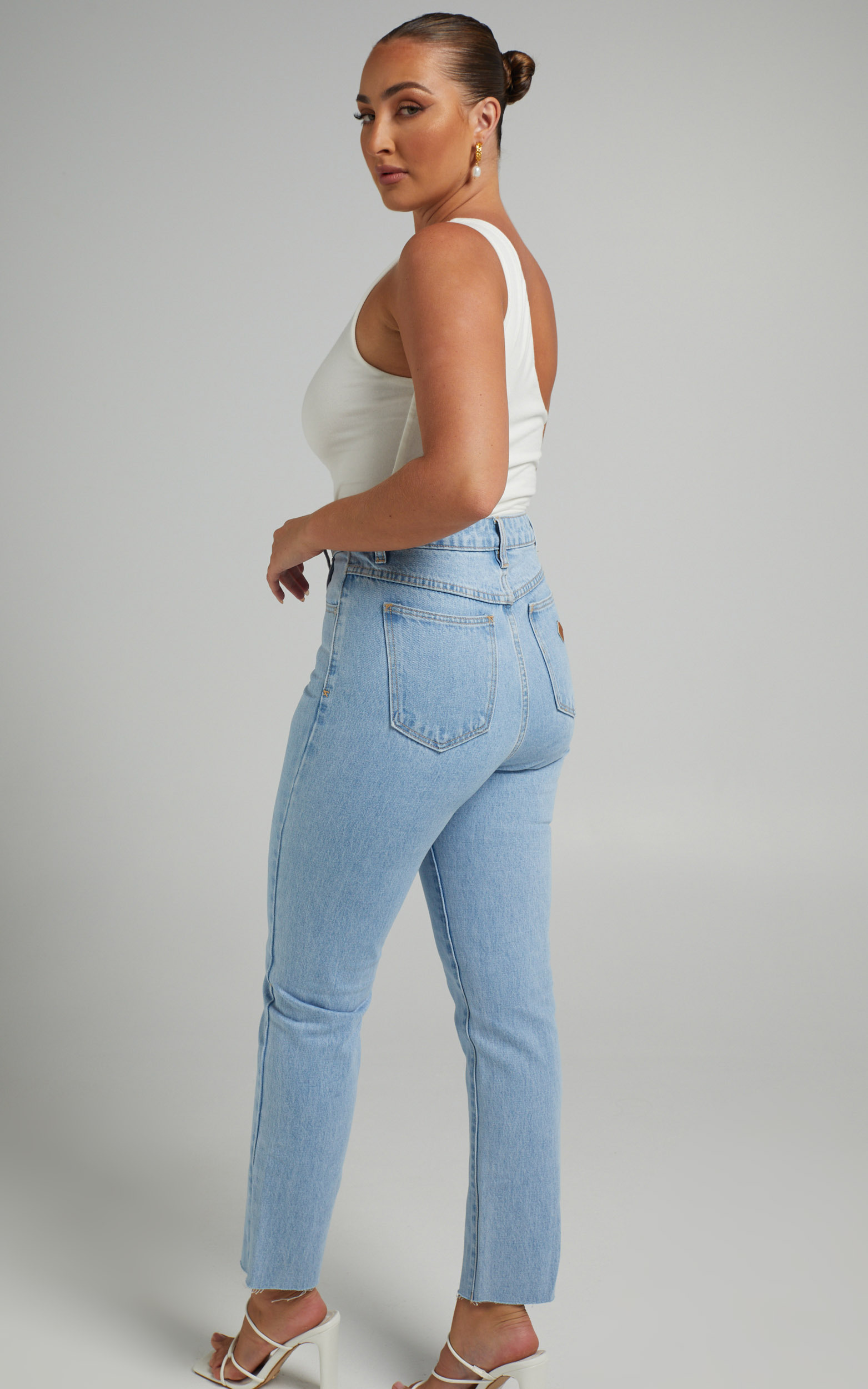 Abrand - A '94 High Slim Jeans In Walk Away | Showpo