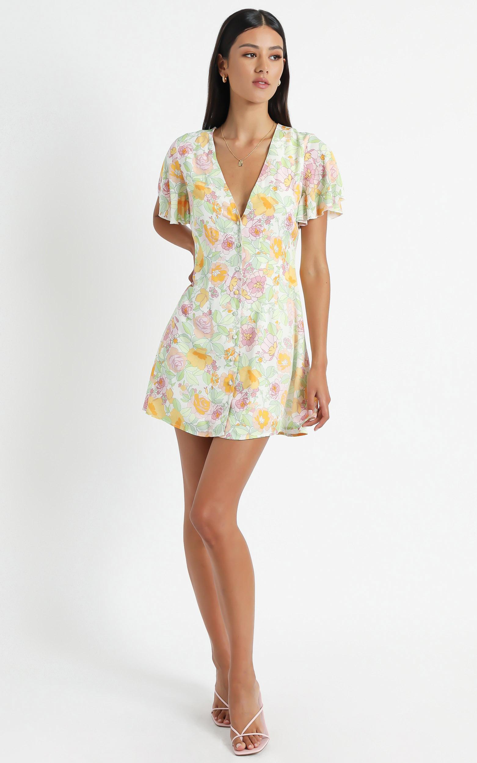 Daiquiri Dress in Linear Floral  - 6 (XS), WHT4, hi-res image number null