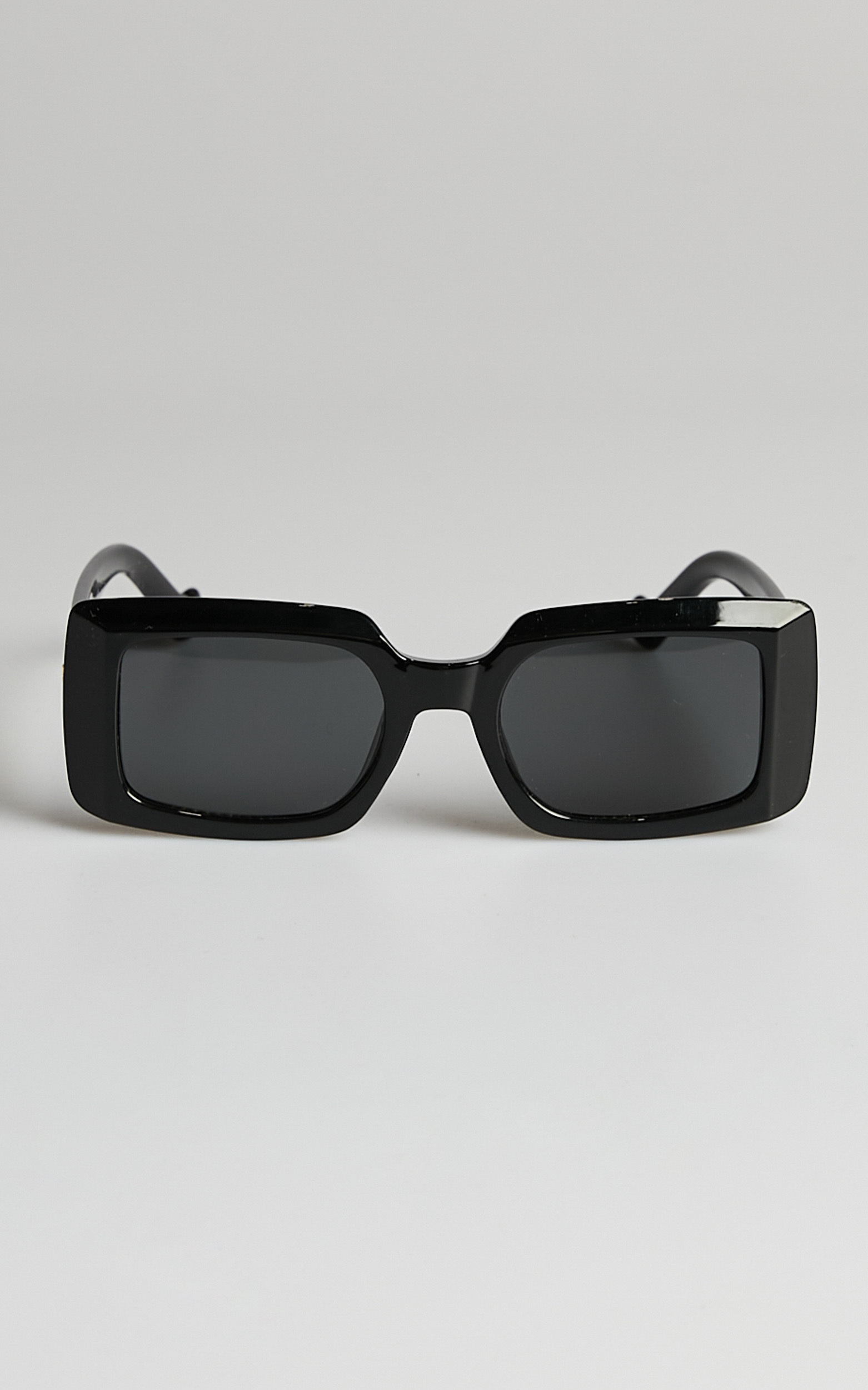 Peta and Jain - Lopez Sunglasses in Black Frame Black Lens - NoSize, BLK1, hi-res image number null